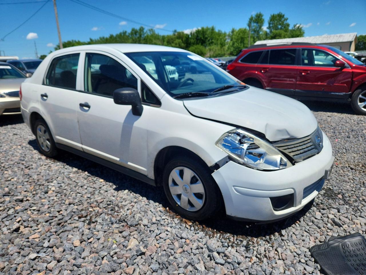 2009 Nissan Versa 1.6 Base White vin: 3N1CC11E09L484274
