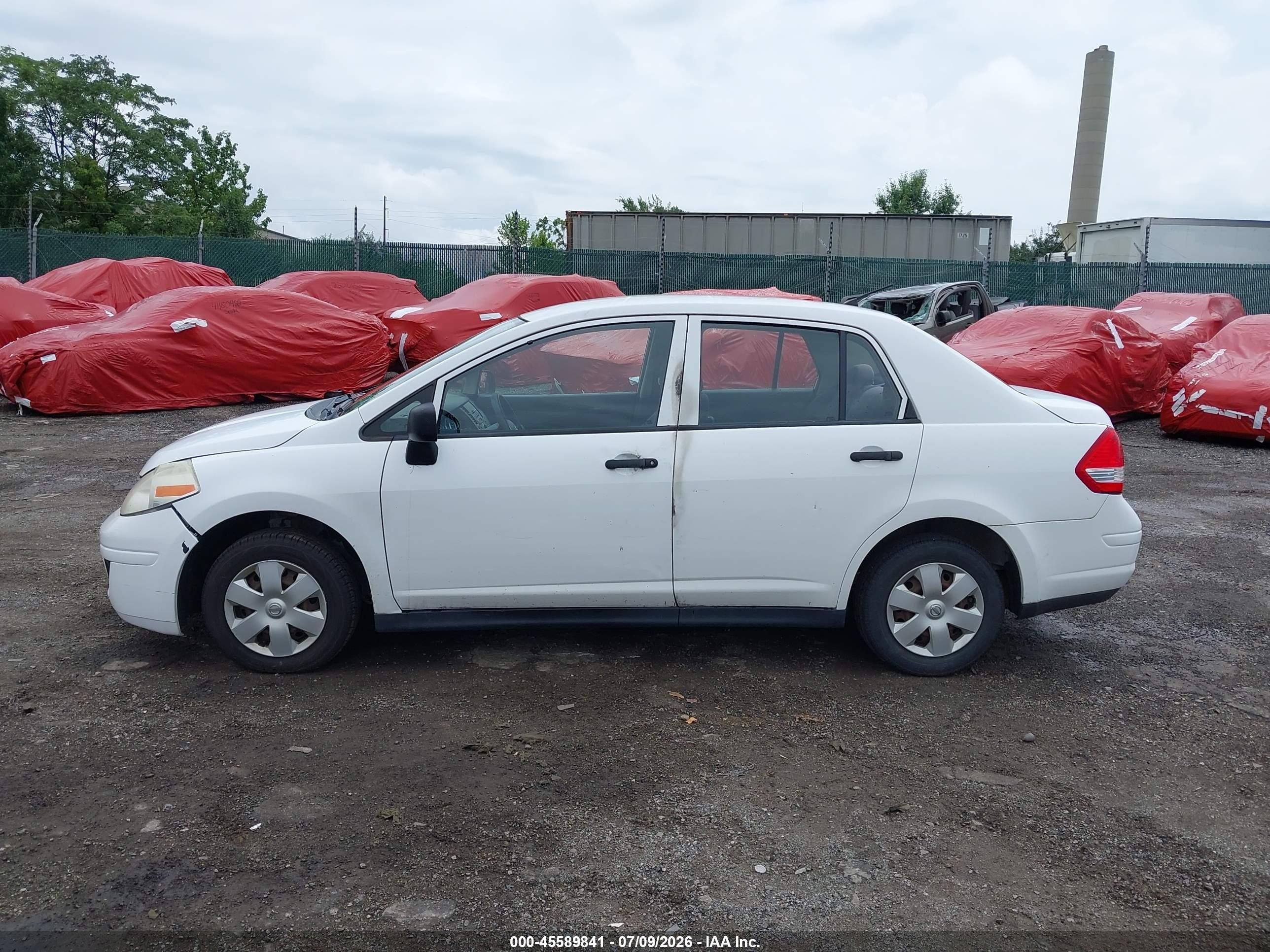 2009 Nissan Versa 1.6 White vin: 3N1CC11E19L484090