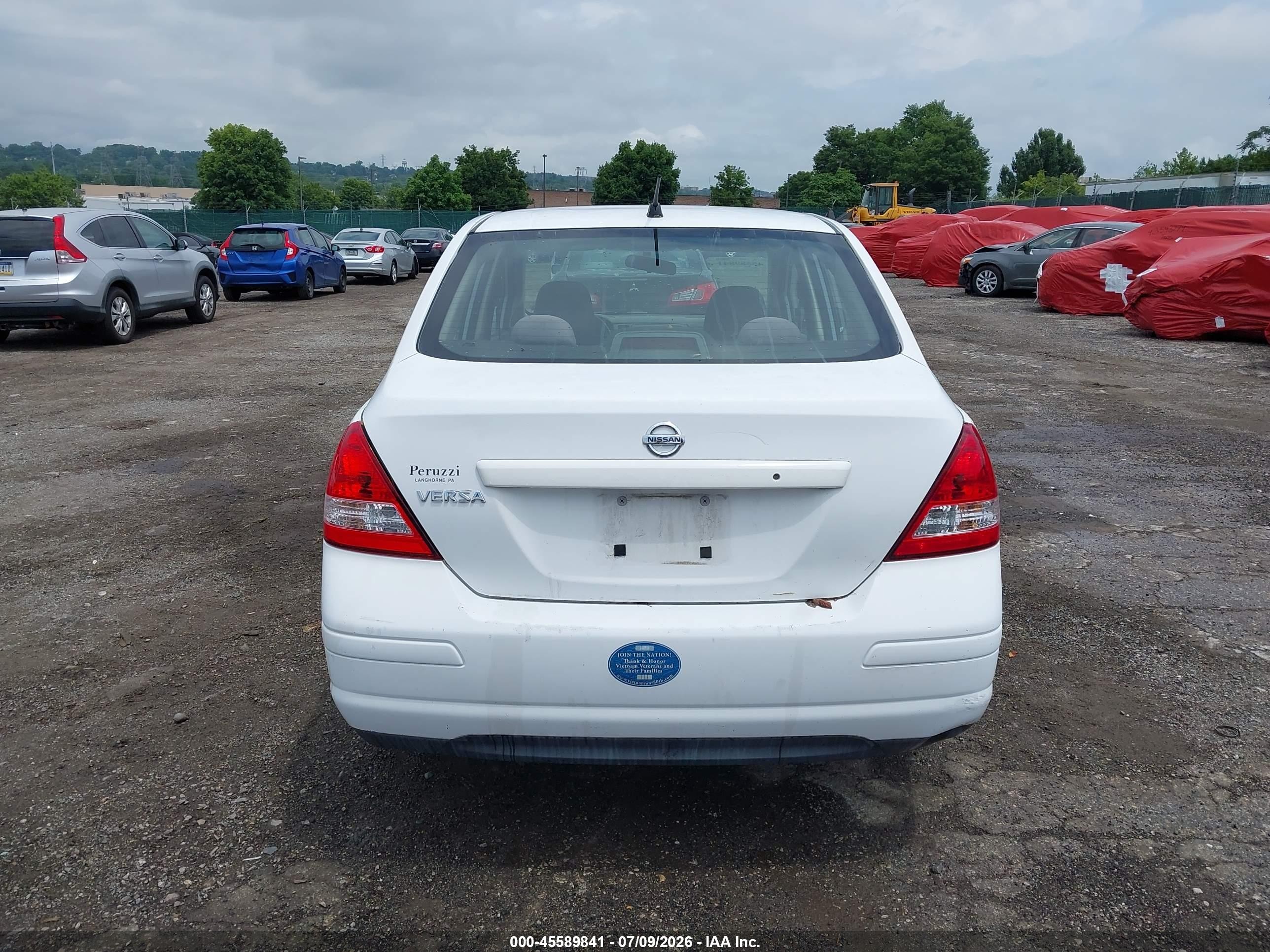 2009 Nissan Versa 1.6 White vin: 3N1CC11E19L484090