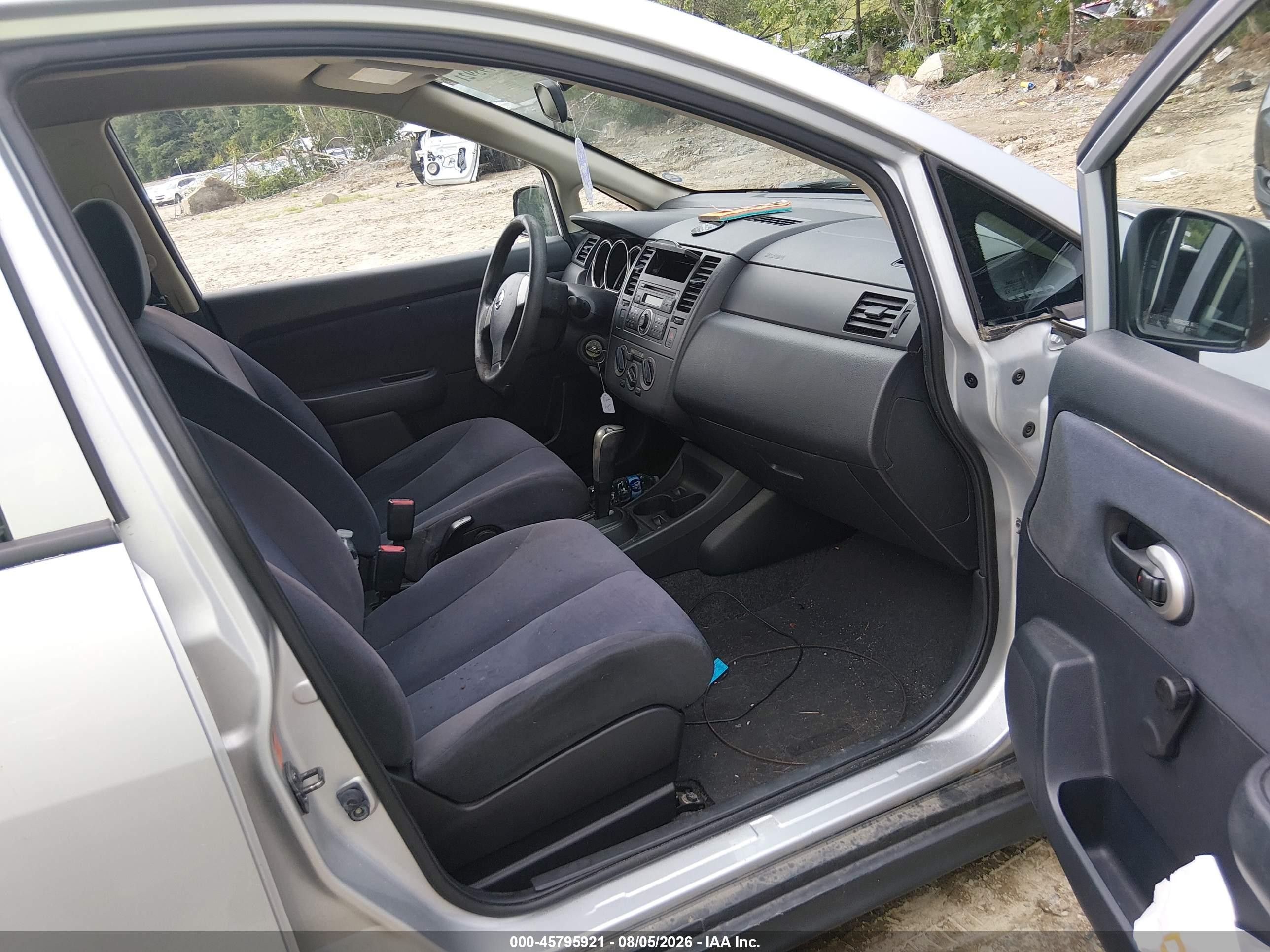 2009 Nissan Versa 1.6 Gray vin: 3N1CC11E69L498681