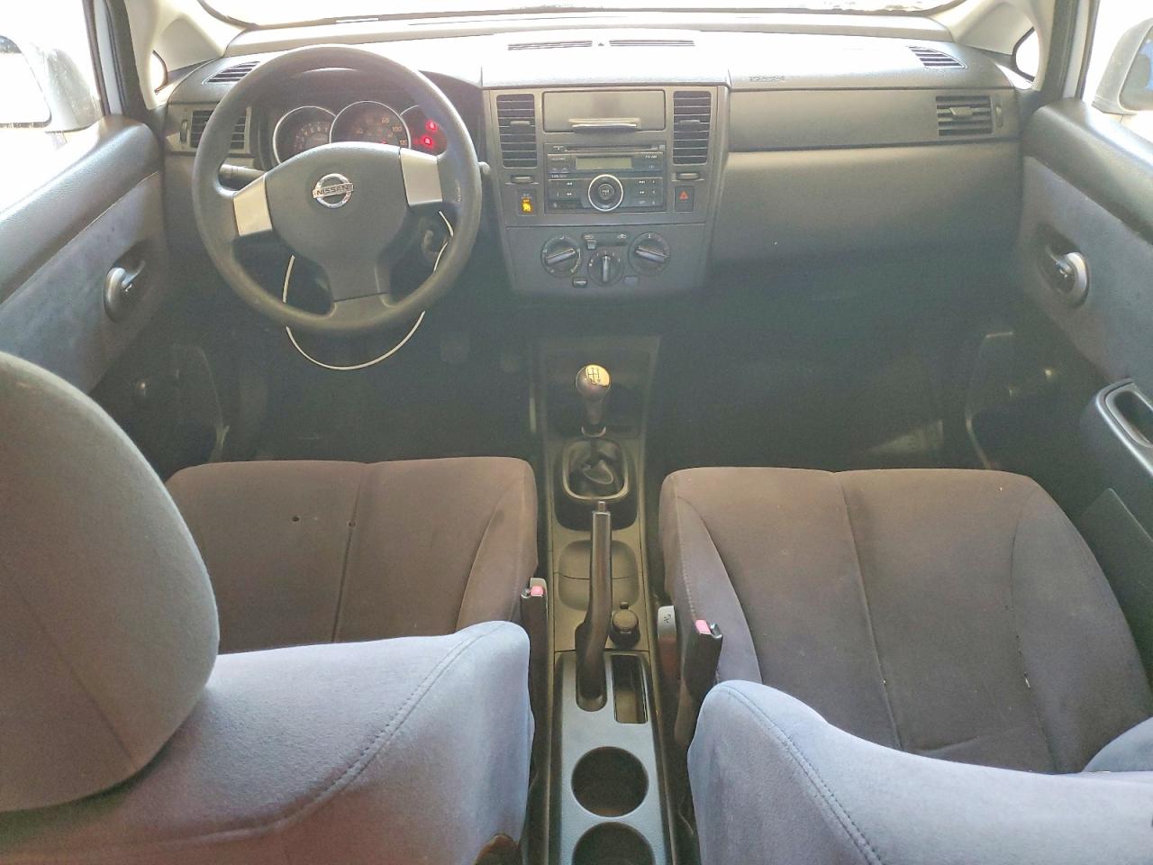 2009 Nissan Versa 1.6 Base Gray vin: 3N1CC11E79L425187