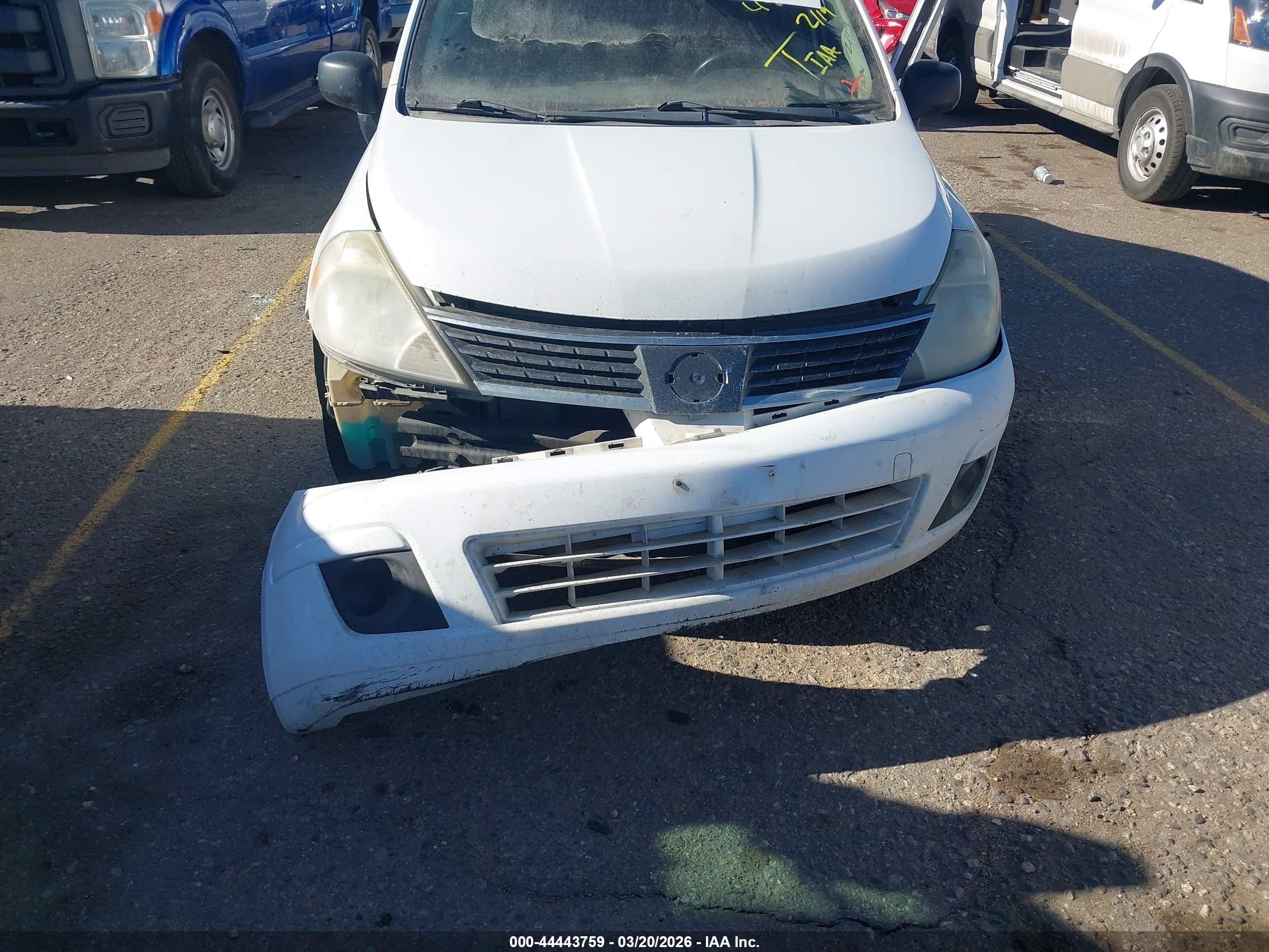 2009 Nissan Versa 1.6 White vin: 3N1CC11E89L483857