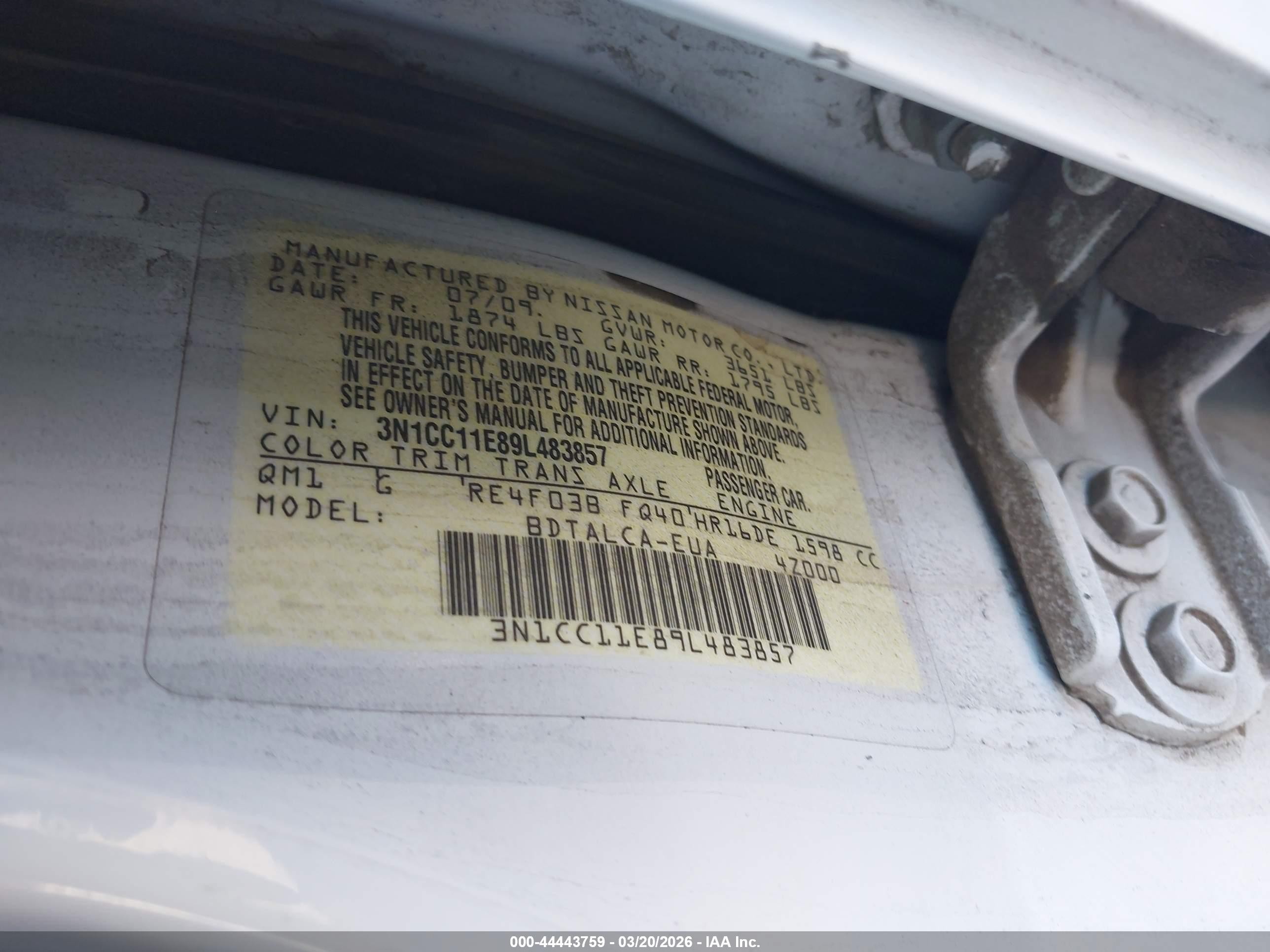 2009 Nissan Versa 1.6 White vin: 3N1CC11E89L483857