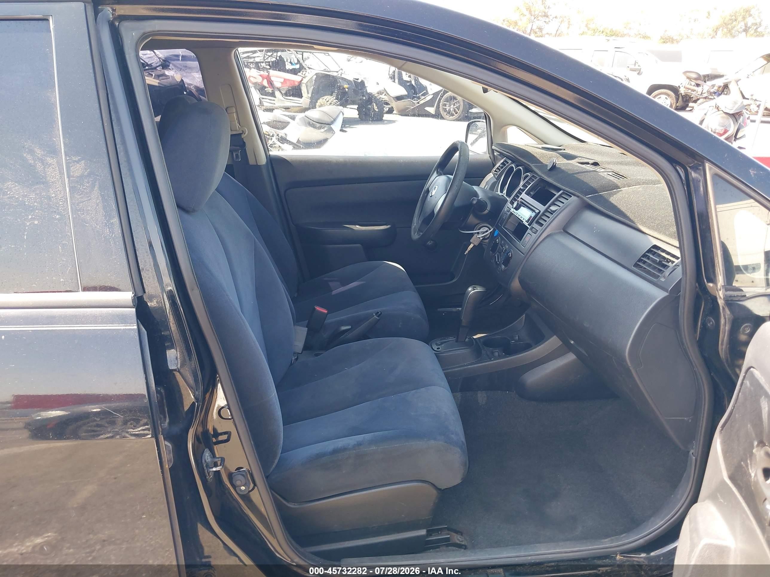 2010 Nissan Versa 1.6 Черный vin: 3N1CC1AP1AL457767
