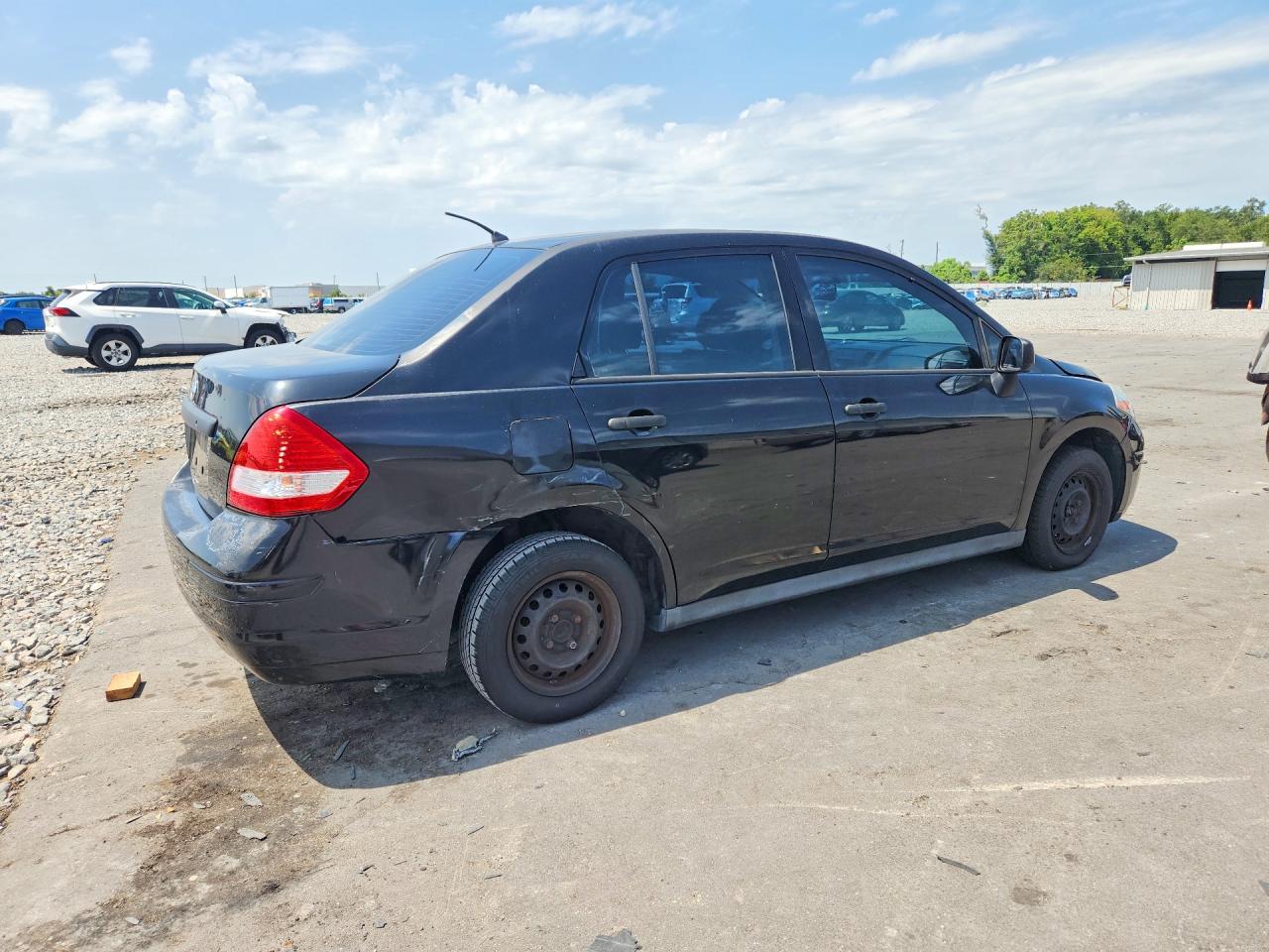 2011 Nissan Versa 1.6 Base Black vin: 3N1CC1AP3BL371622