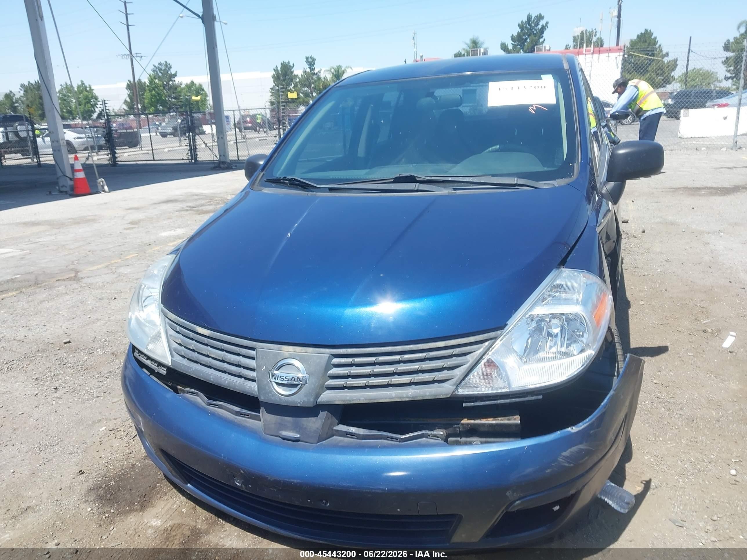 2011 Nissan Versa 1.6 Dark Blue vin: 3N1CC1AP3BL477956