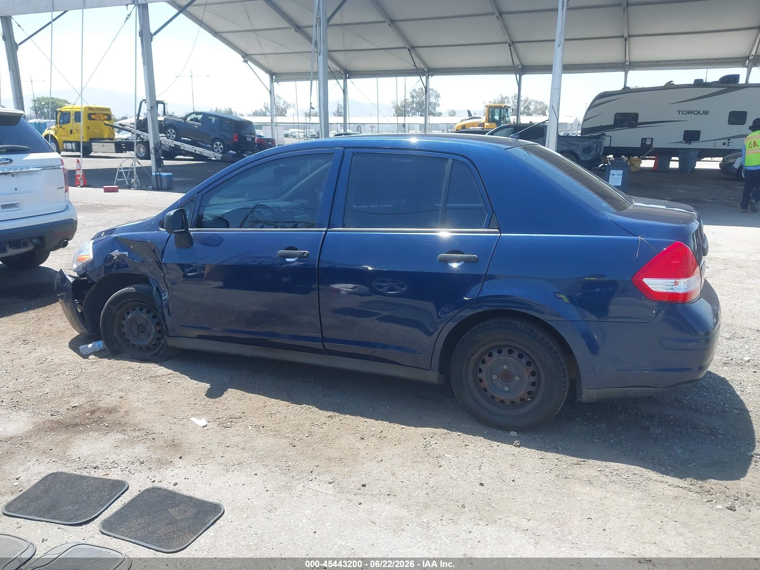 2011 Nissan Versa 1.6 Dark Blue vin: 3N1CC1AP3BL477956