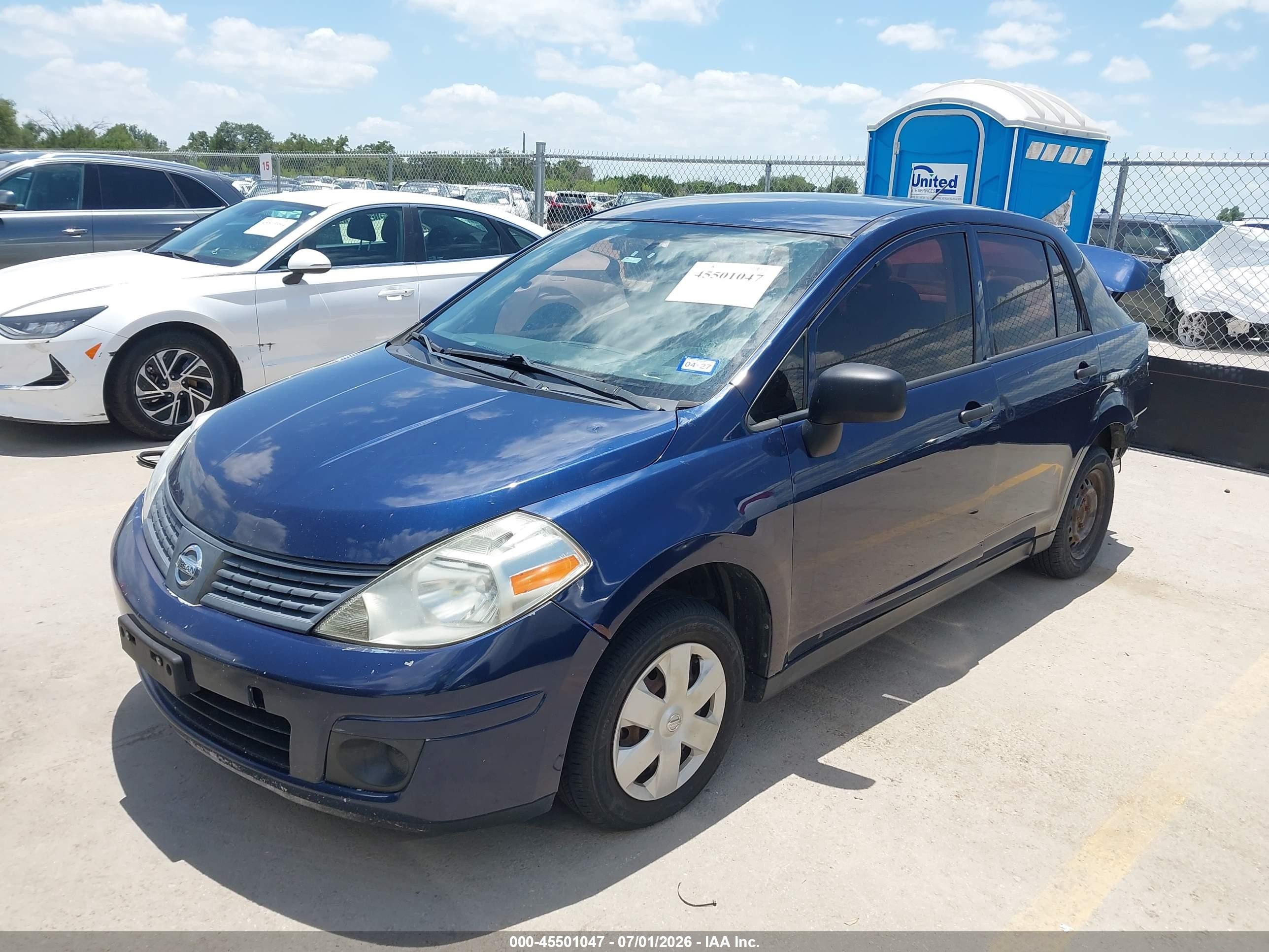 2011 Nissan Versa 1.6 Blue vin: 3N1CC1AP6BL432820