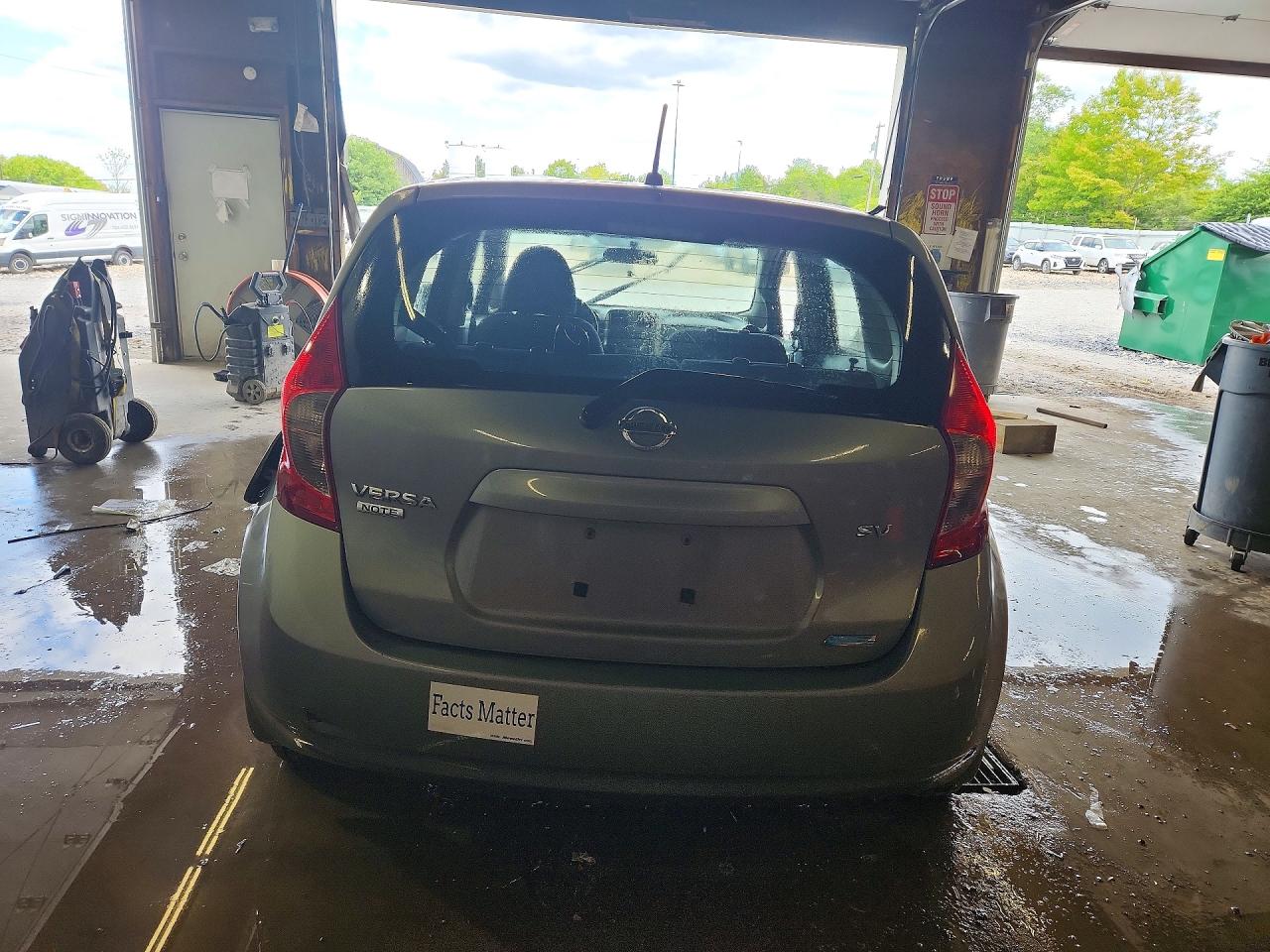 2014 Nissan Versa Note Sv Silver vin: 3N1CE2CP0EL359462