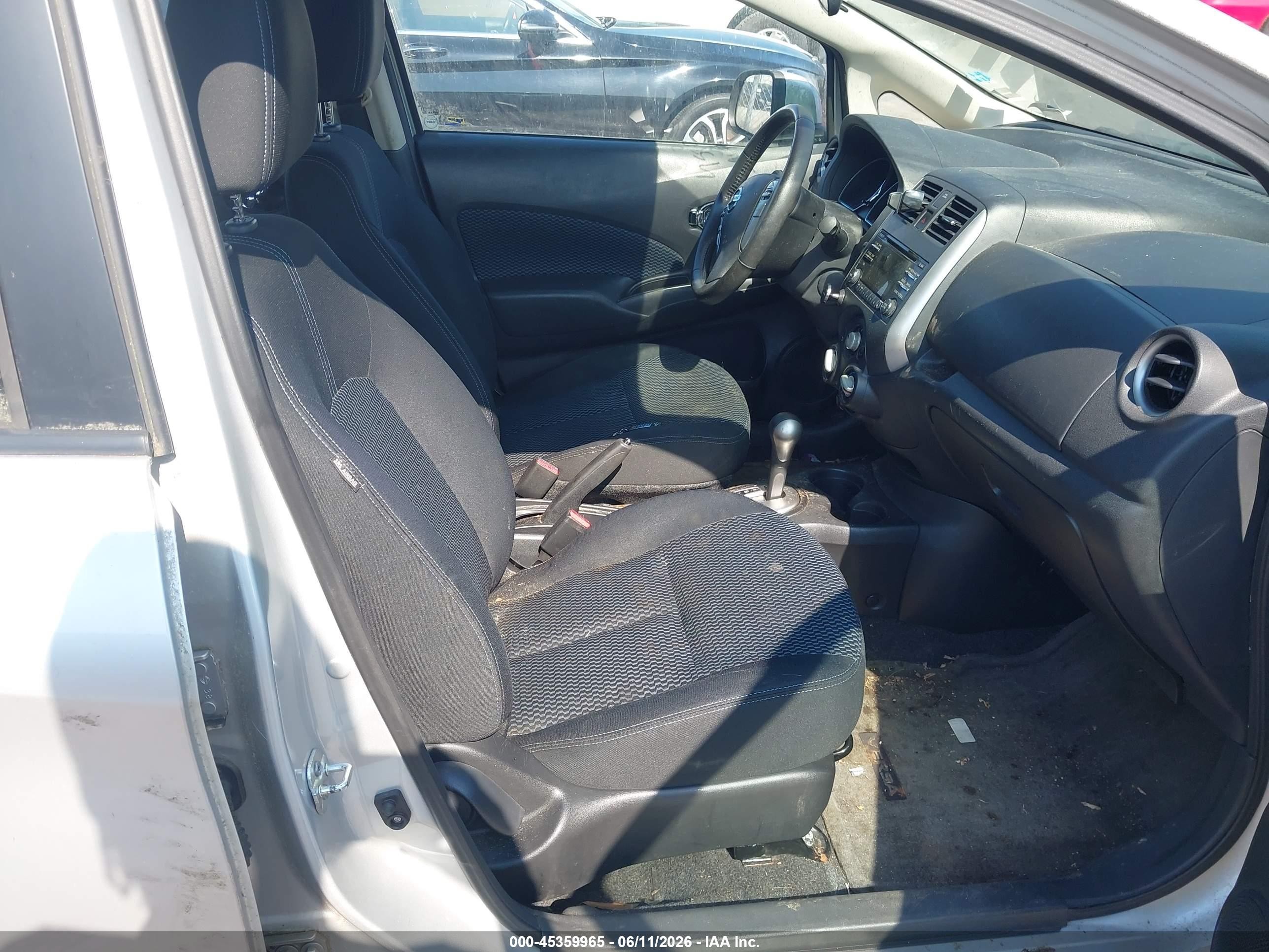 2014 Nissan Versa Note Sv Gray vin: 3N1CE2CP0EL389352