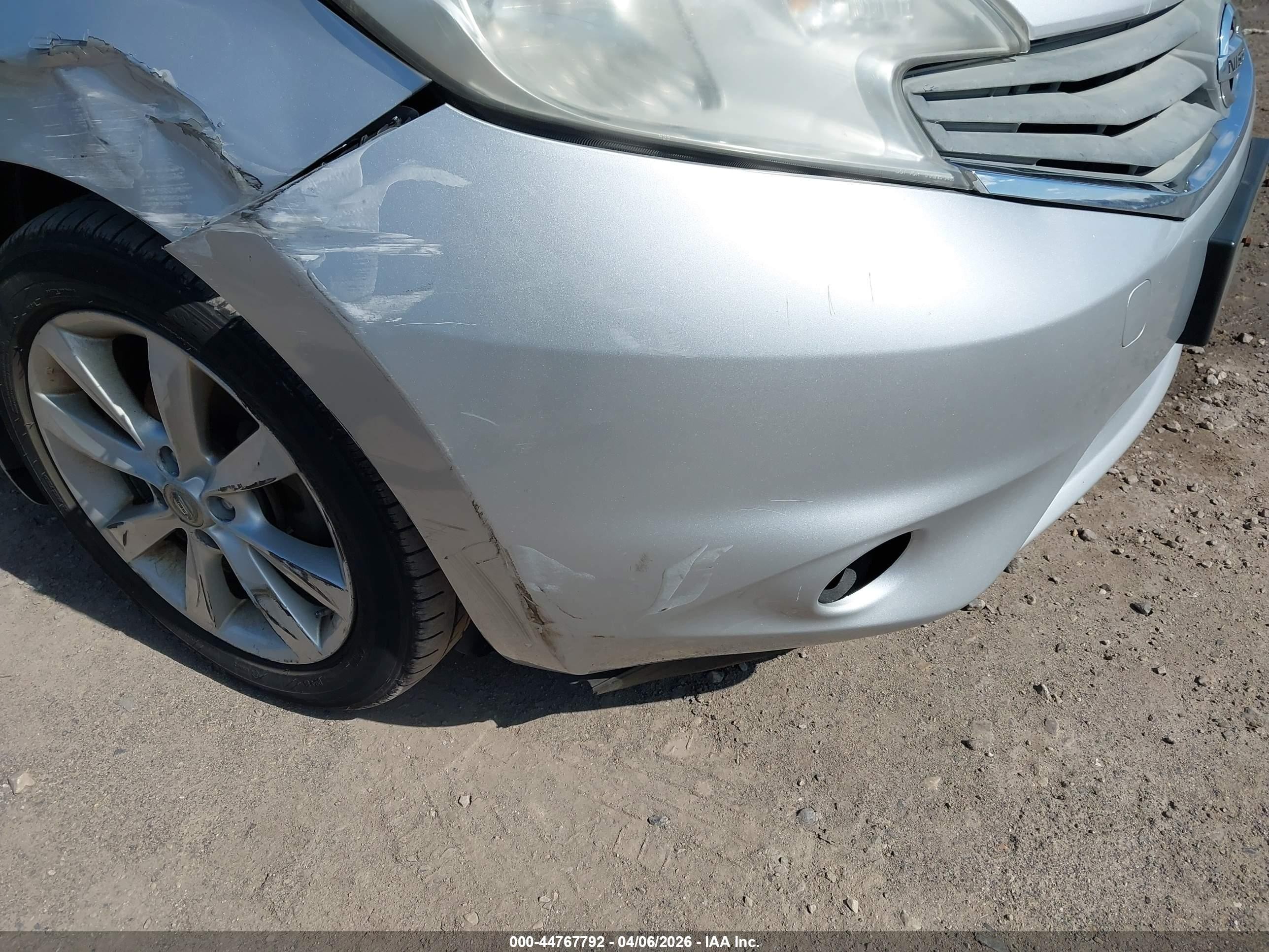 2014 Nissan Versa Note Sv Silver vin: 3N1CE2CP0EL396172