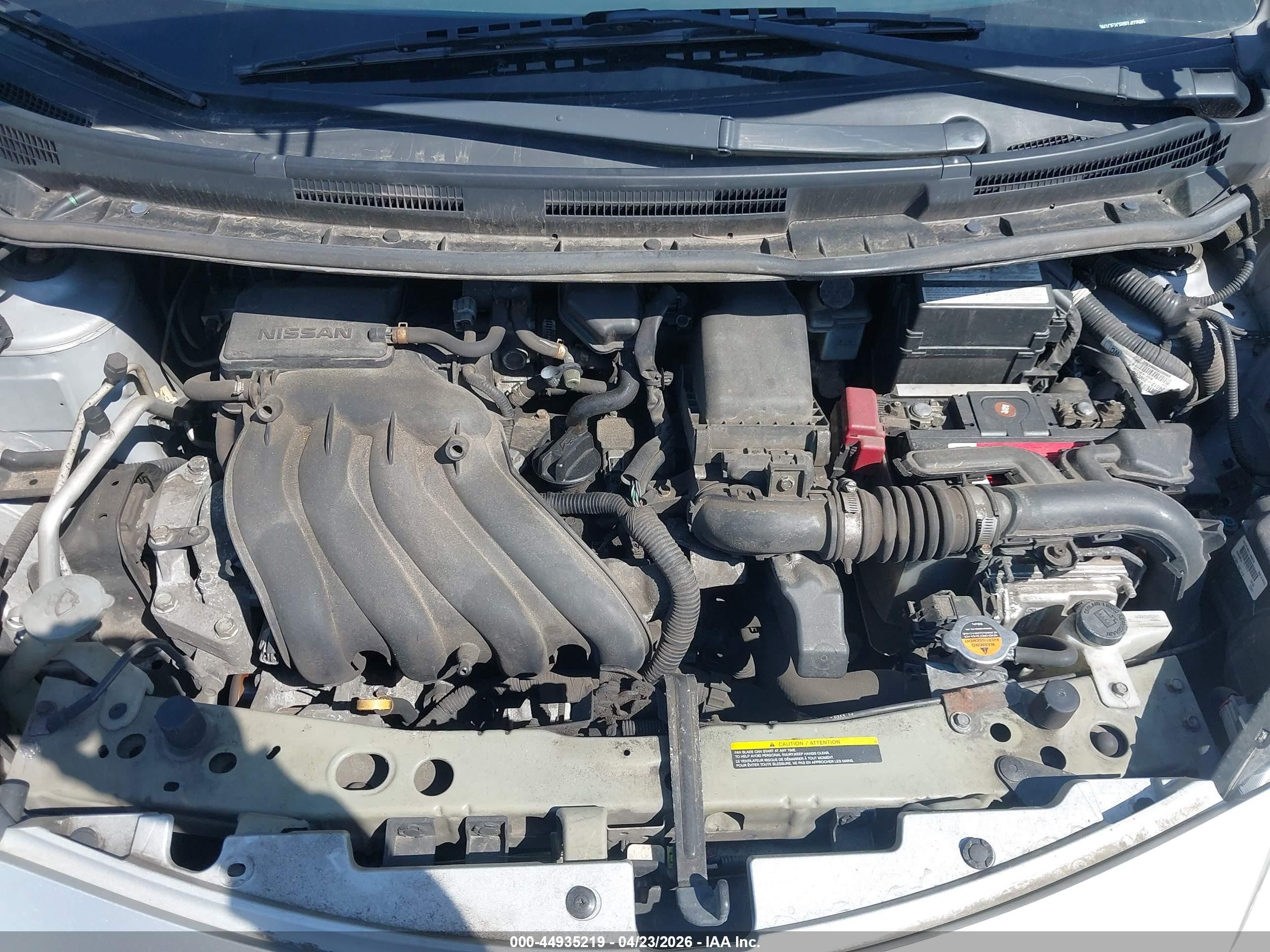 2014 Nissan Versa Note Sv Silver vin: 3N1CE2CP0EL427565