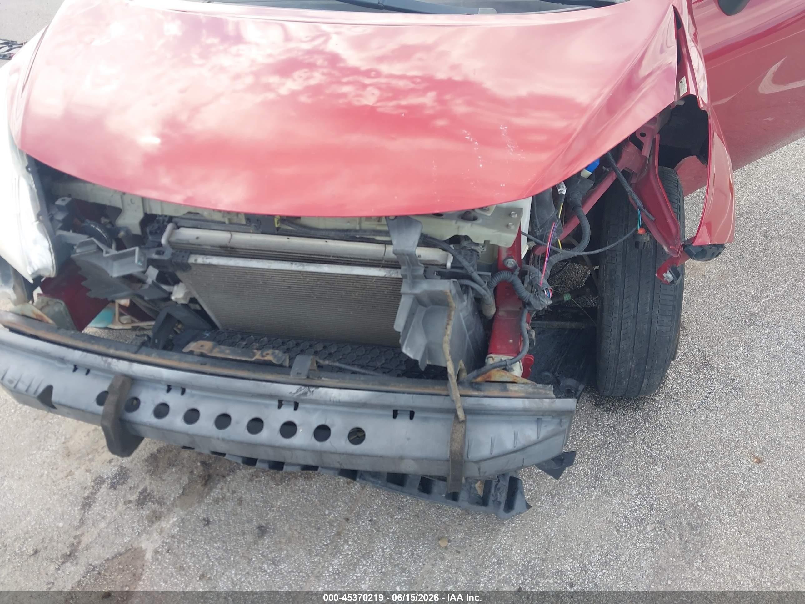 2015 Nissan Versa Note S (sr)/s Plus/sl/sr/sv Red vin: 3N1CE2CP0FL354408