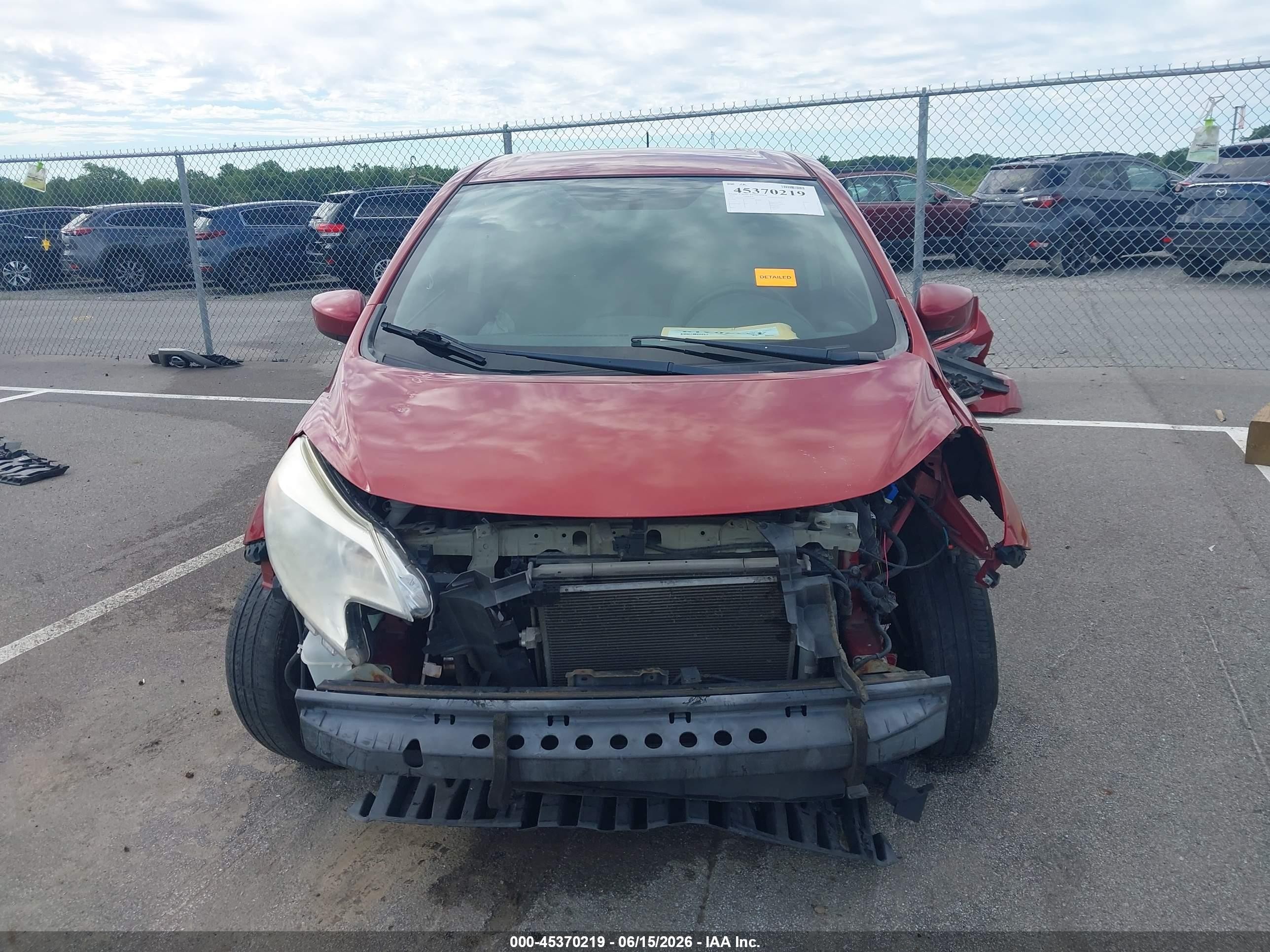 2015 Nissan Versa Note S (sr)/s Plus/sl/sr/sv Red vin: 3N1CE2CP0FL354408