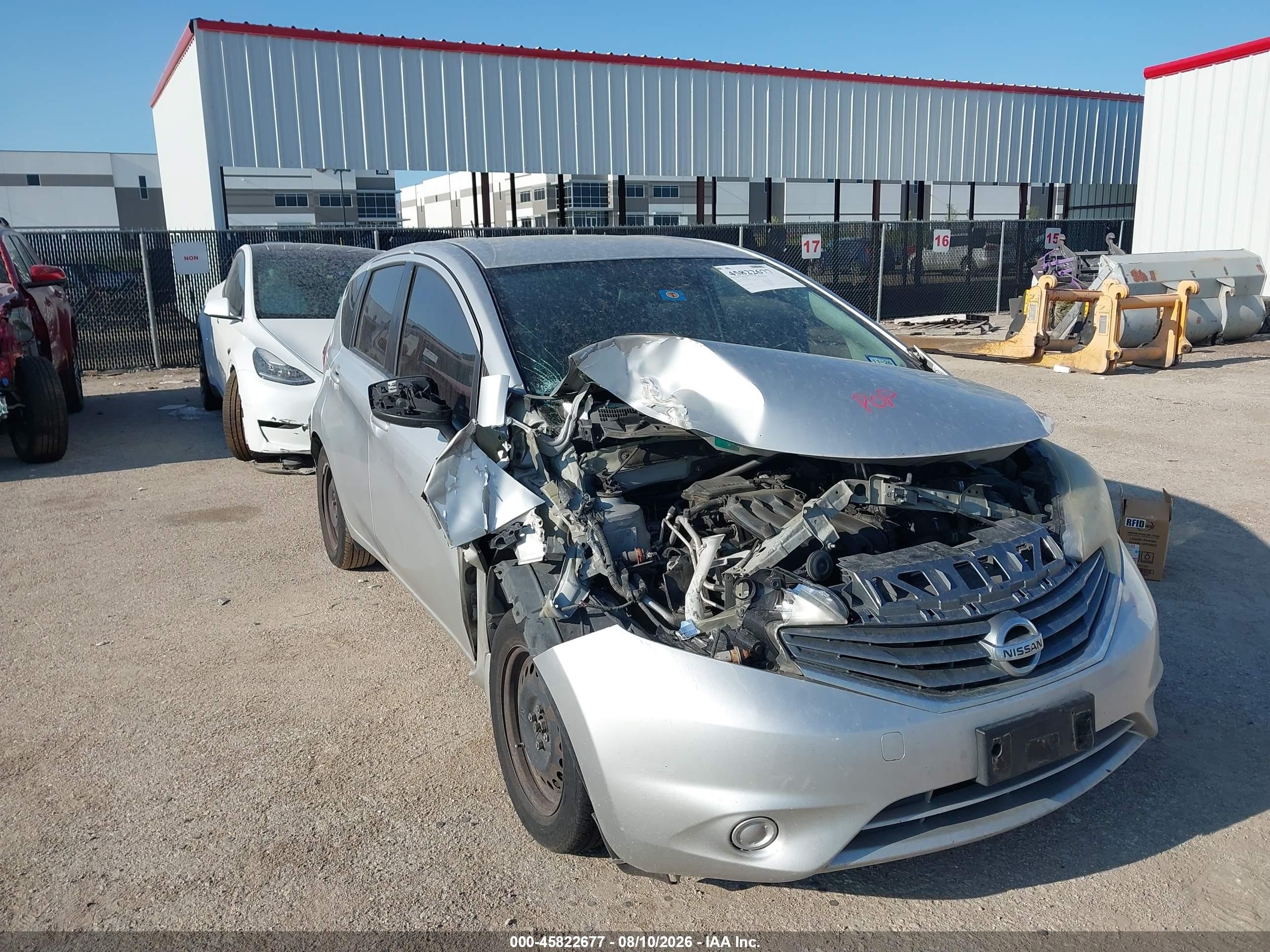 2015 Nissan Versa Note S (sr)/s Plus/sl/sr/sv Silver vin: 3N1CE2CP0FL363321