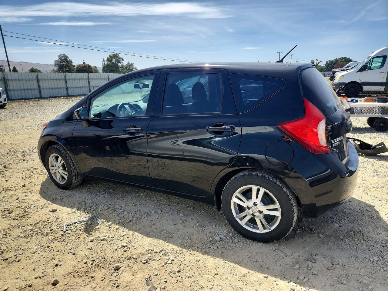 2015 Nissan Versa Note Sv Black vin: 3N1CE2CP0FL374271