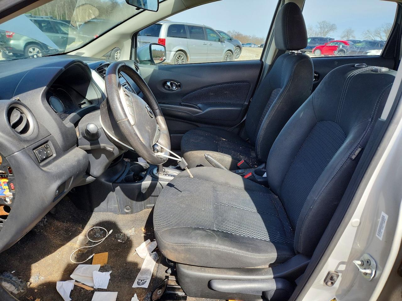 2015 Nissan Versa Note Silver vin: 3N1CE2CP0FL393967