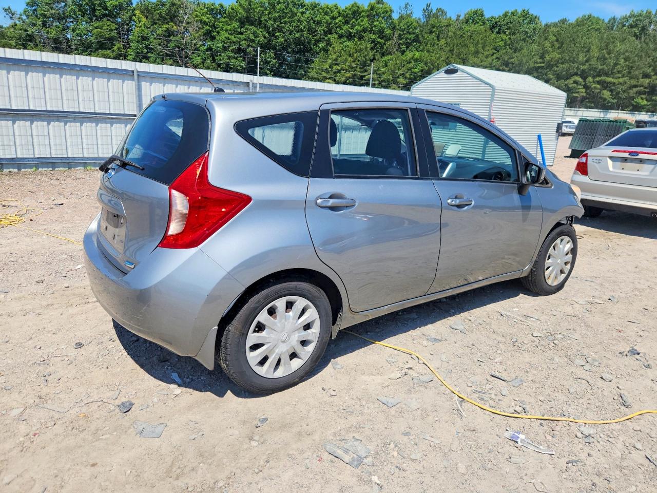 2015 Nissan Versa Note S Plus Silver vin: 3N1CE2CP0FL401050