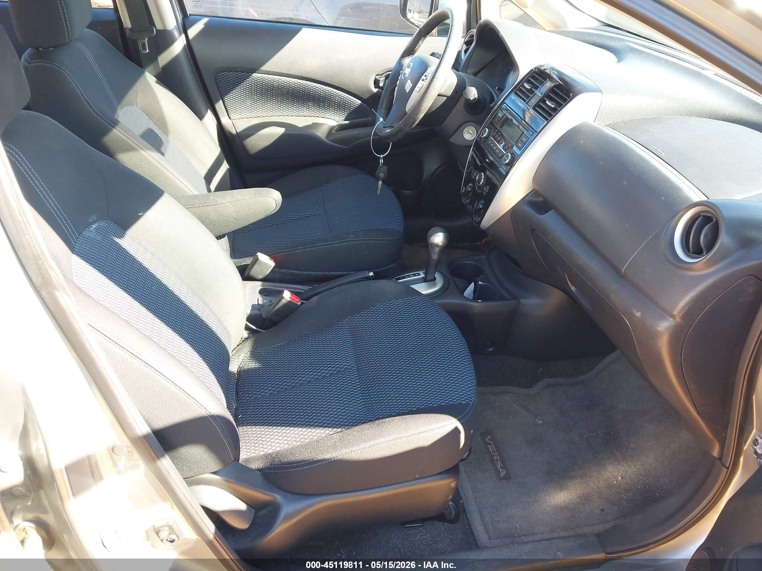 2015 Nissan Versa Note Sv Gray vin: 3N1CE2CP0FL420147