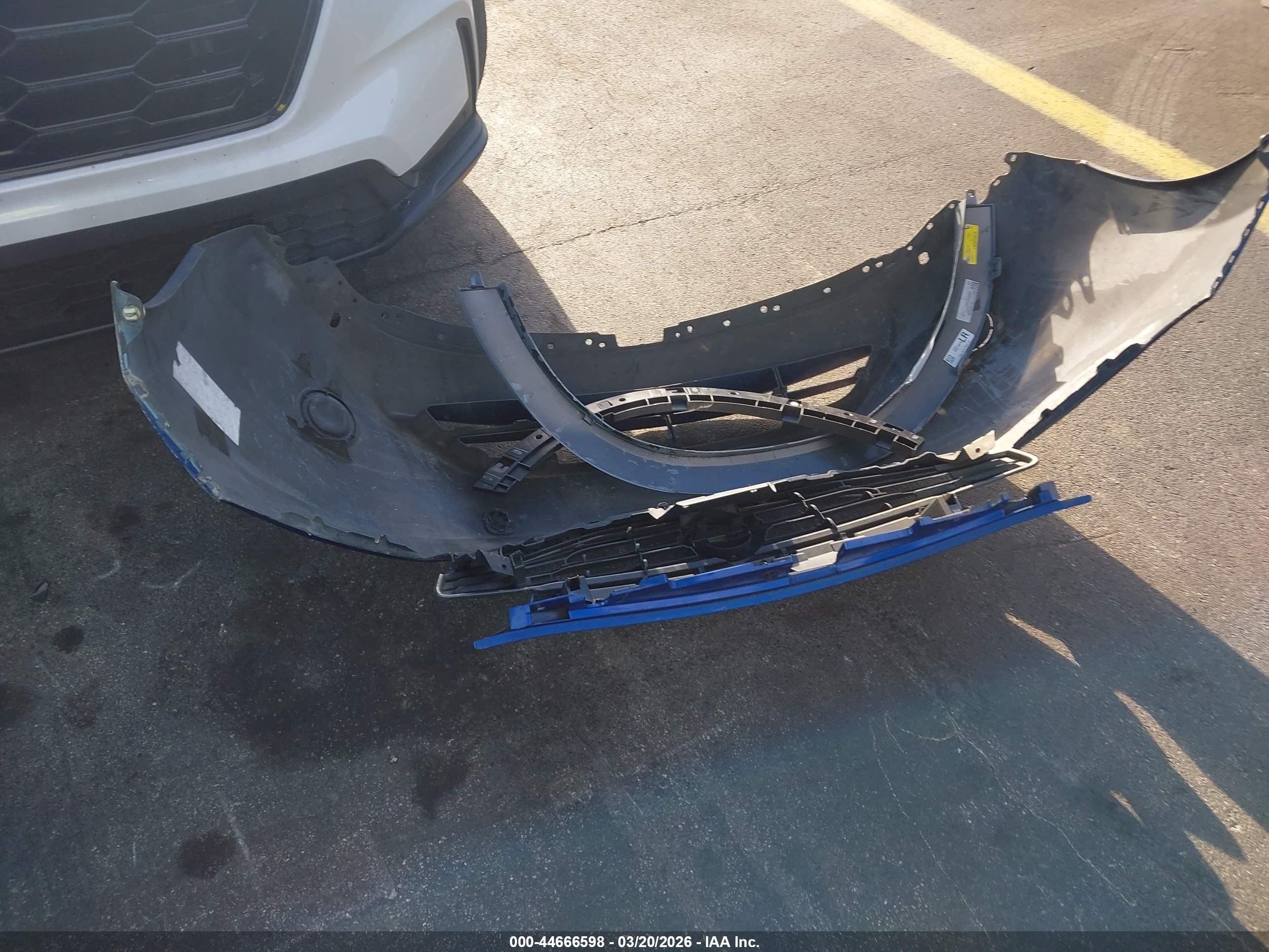 2015 Nissan Versa Note S (sr)/s Plus/sl/sr/sv Blue vin: 3N1CE2CP0FL426417