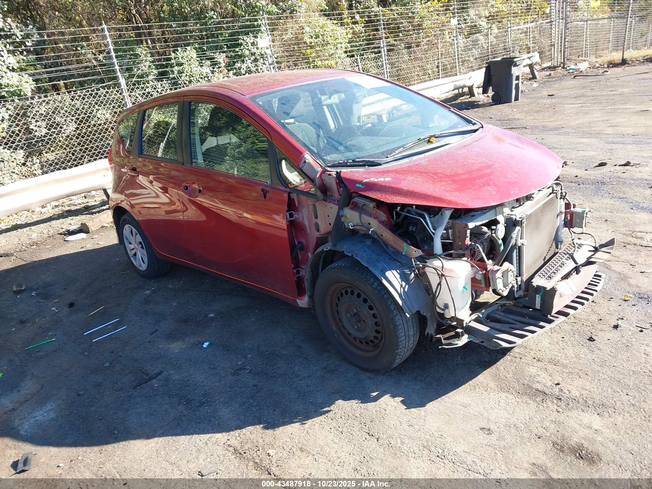 2018 Nissan Versa Note Sv Red vin: 3N1CE2CP0JL352876