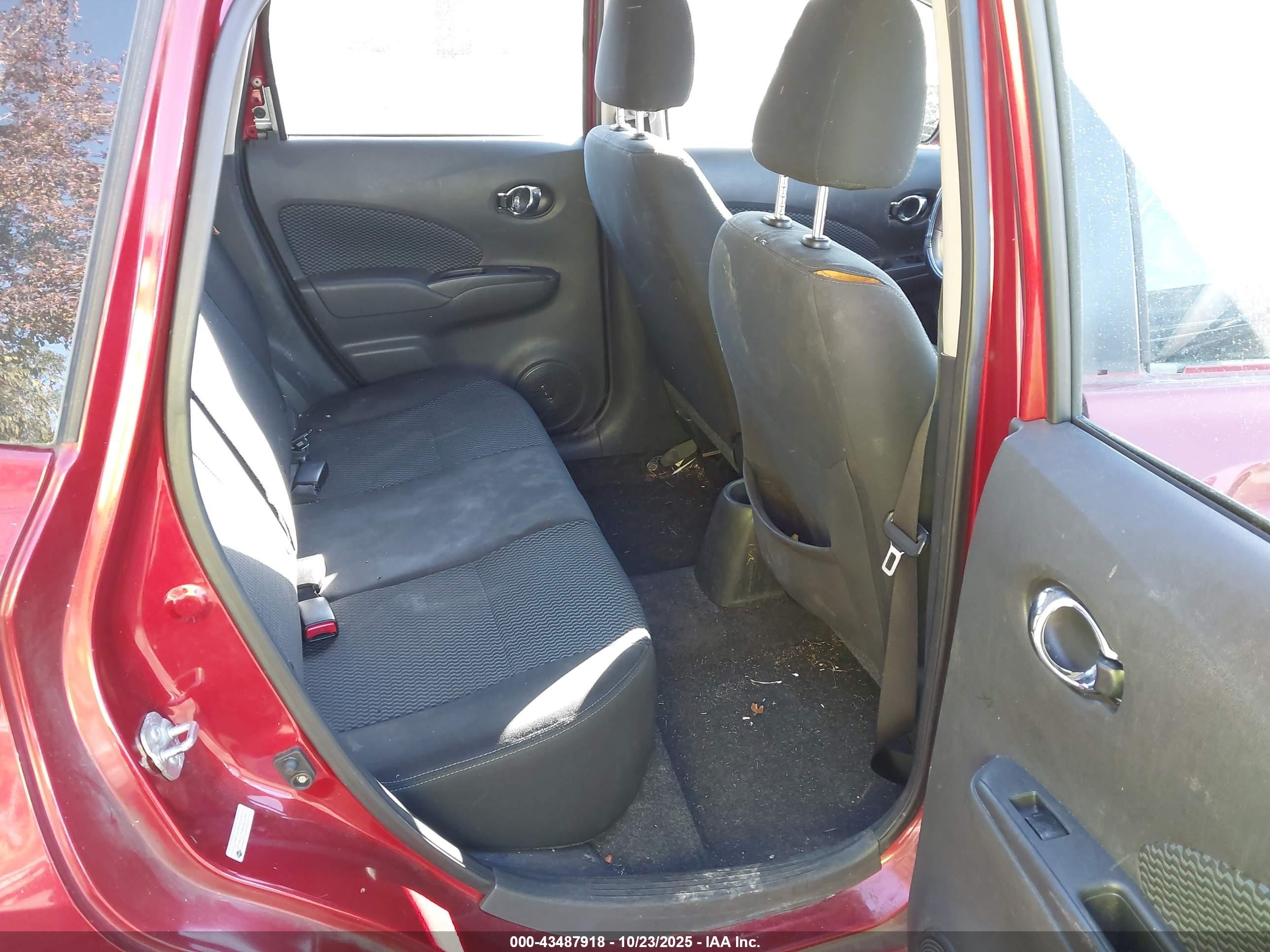 2018 Nissan Versa Note Sv Red vin: 3N1CE2CP0JL352876