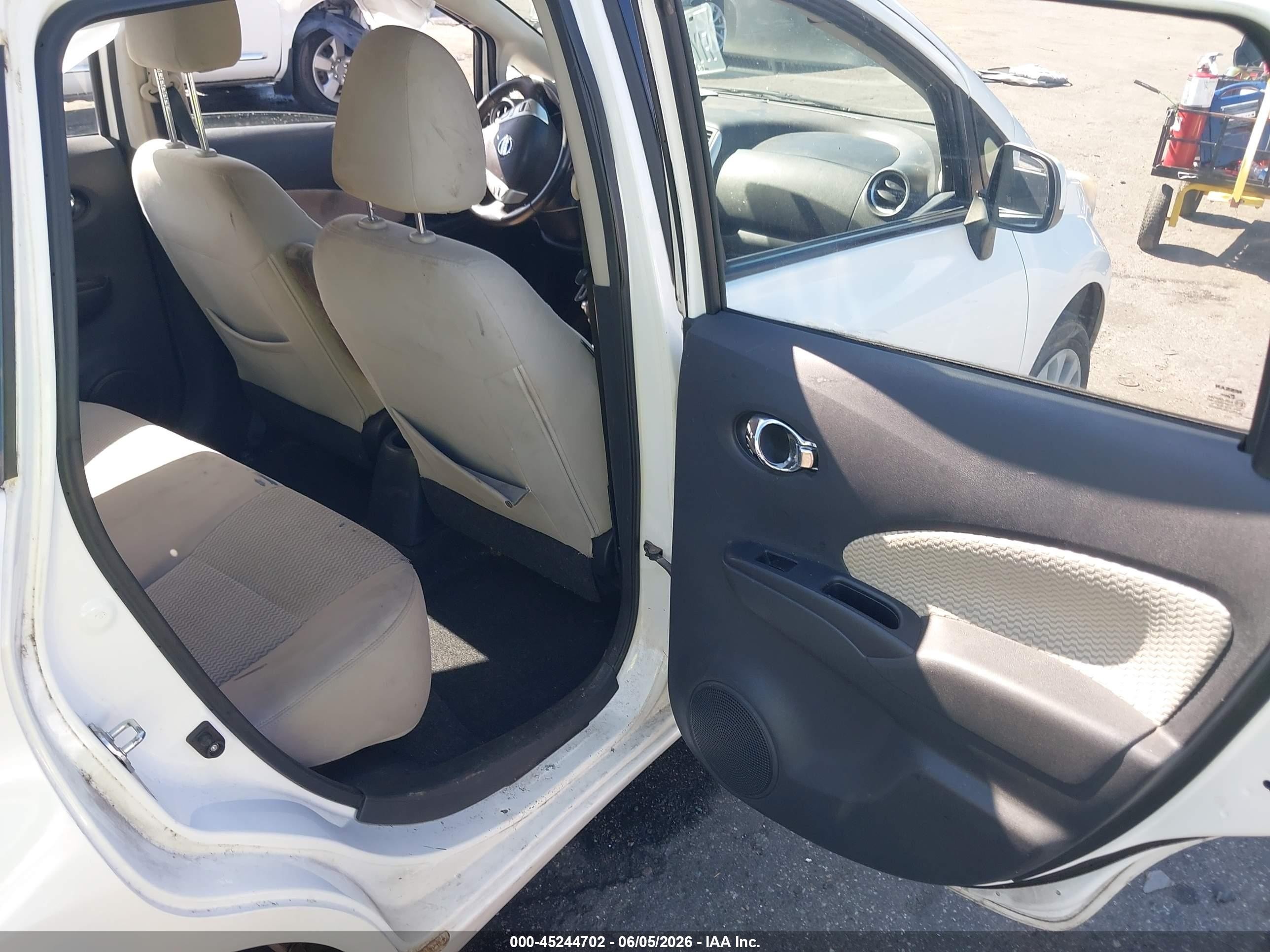 2014 Nissan Versa Note Sv White vin: 3N1CE2CP1EL351600