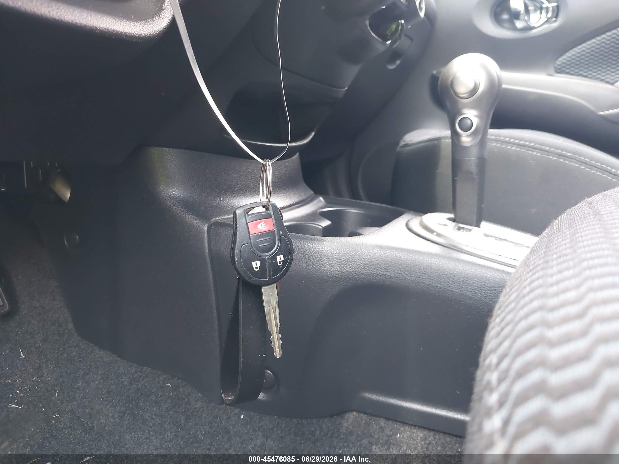 2014 Nissan Versa Note Sv Silver vin: 3N1CE2CP1EL359227