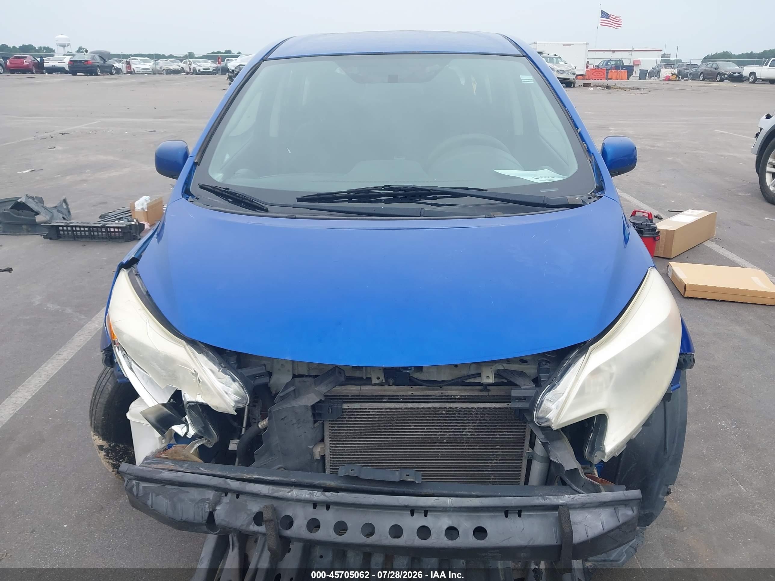 2014 Nissan Versa Note S Plus Blue vin: 3N1CE2CP1EL388632