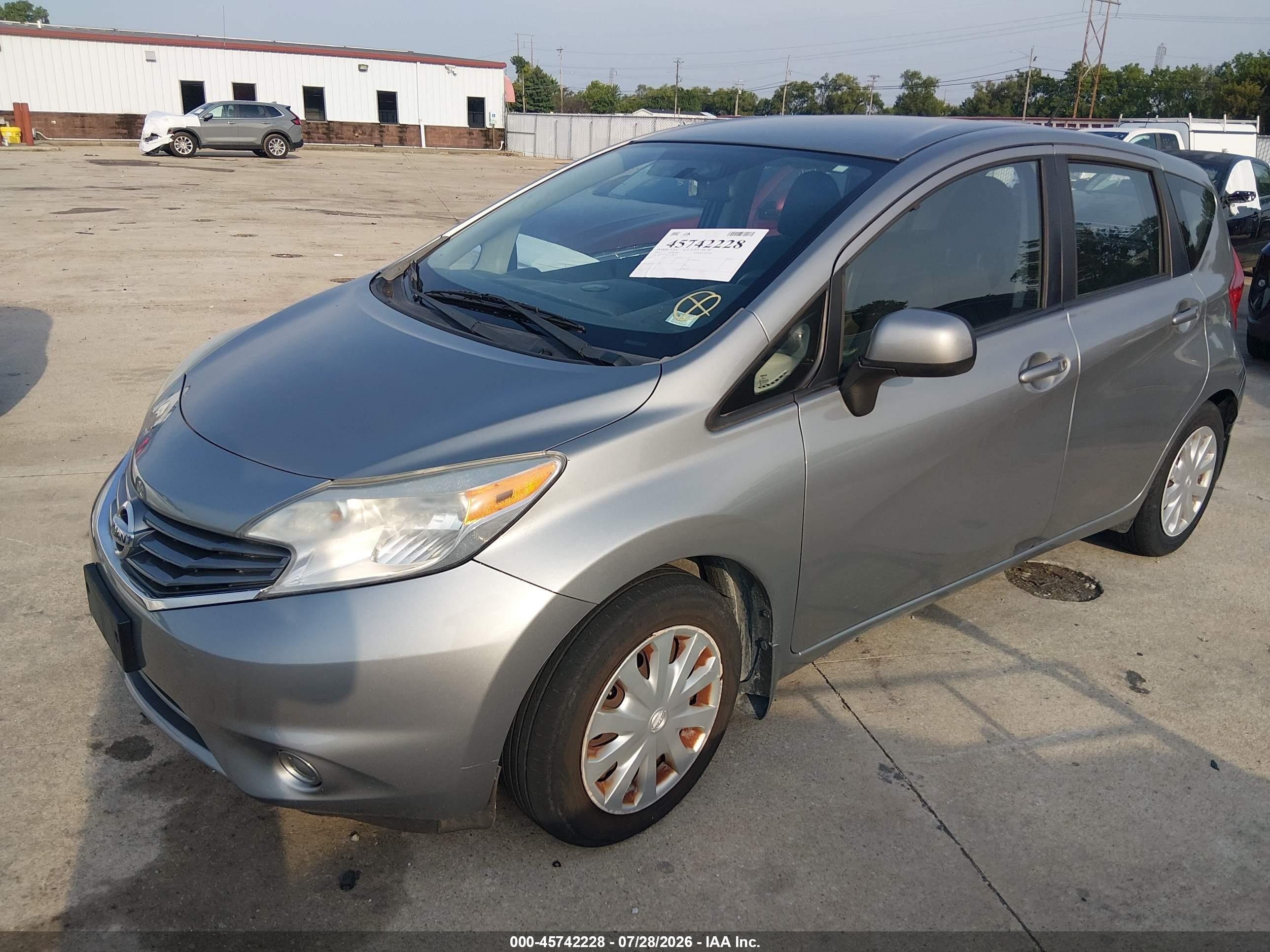 2014 Nissan Versa Note S Plus Beige vin: 3N1CE2CP1EL389747