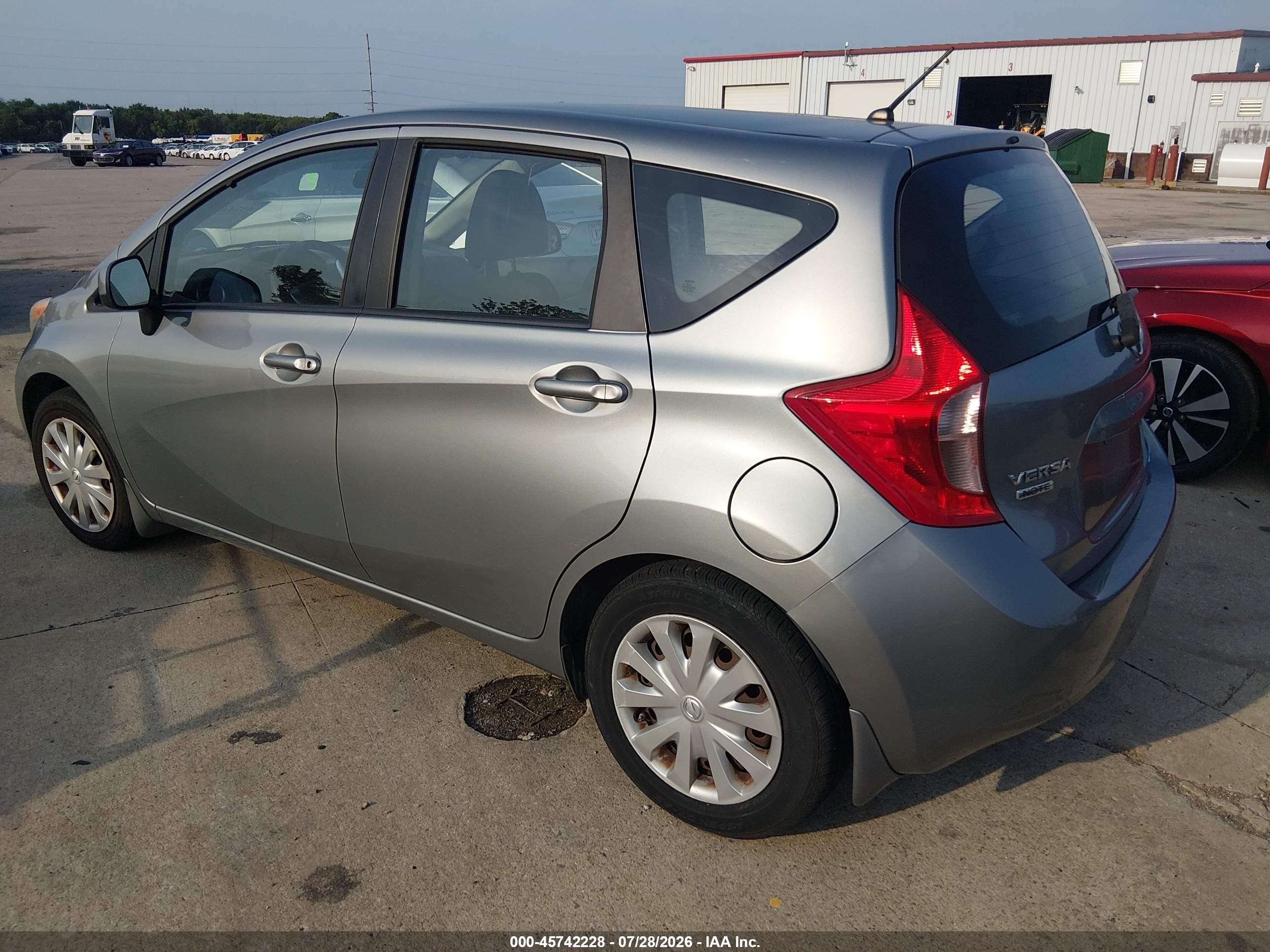 2014 Nissan Versa Note S Plus Beige vin: 3N1CE2CP1EL389747
