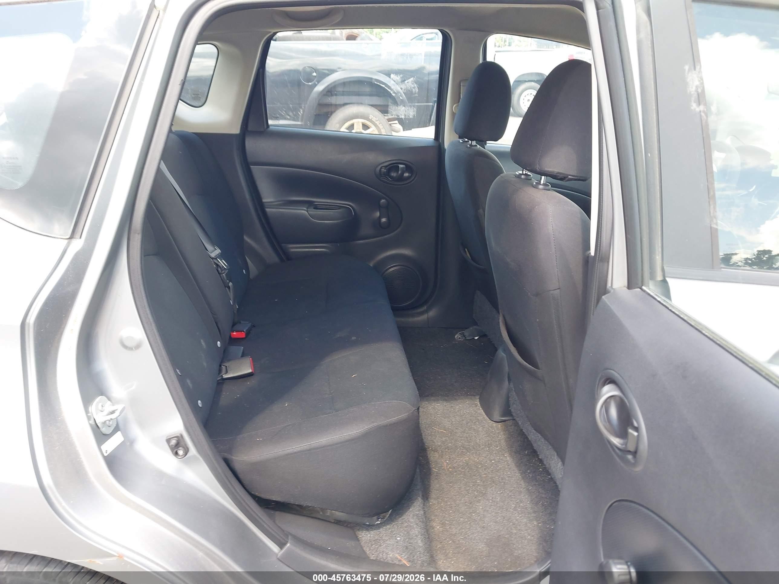 2014 Nissan Versa Note S Plus Silver vin: 3N1CE2CP1EL414033