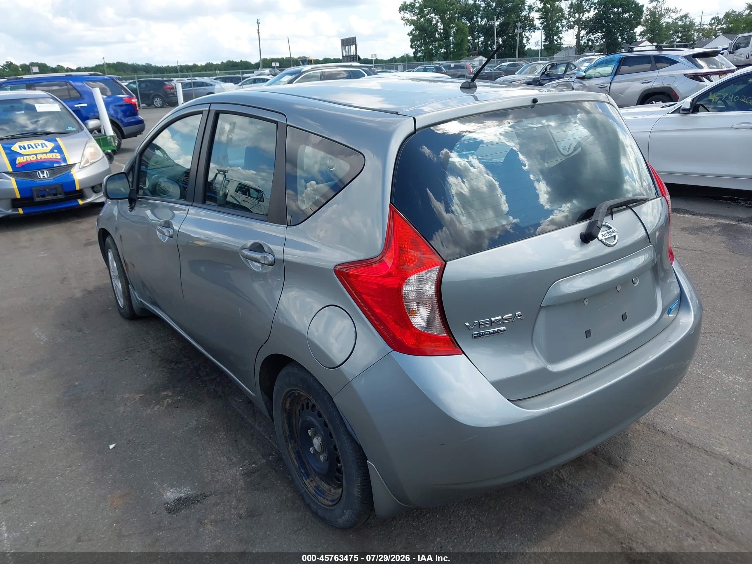 2014 Nissan Versa Note S Plus Silver vin: 3N1CE2CP1EL414033
