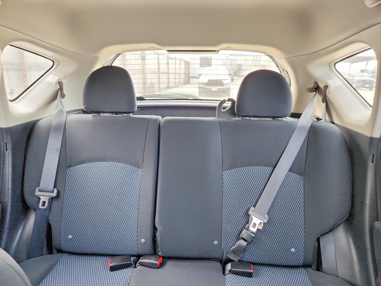 2014 Nissan Versa Note Sv Gray vin: 3N1CE2CP1EL429051