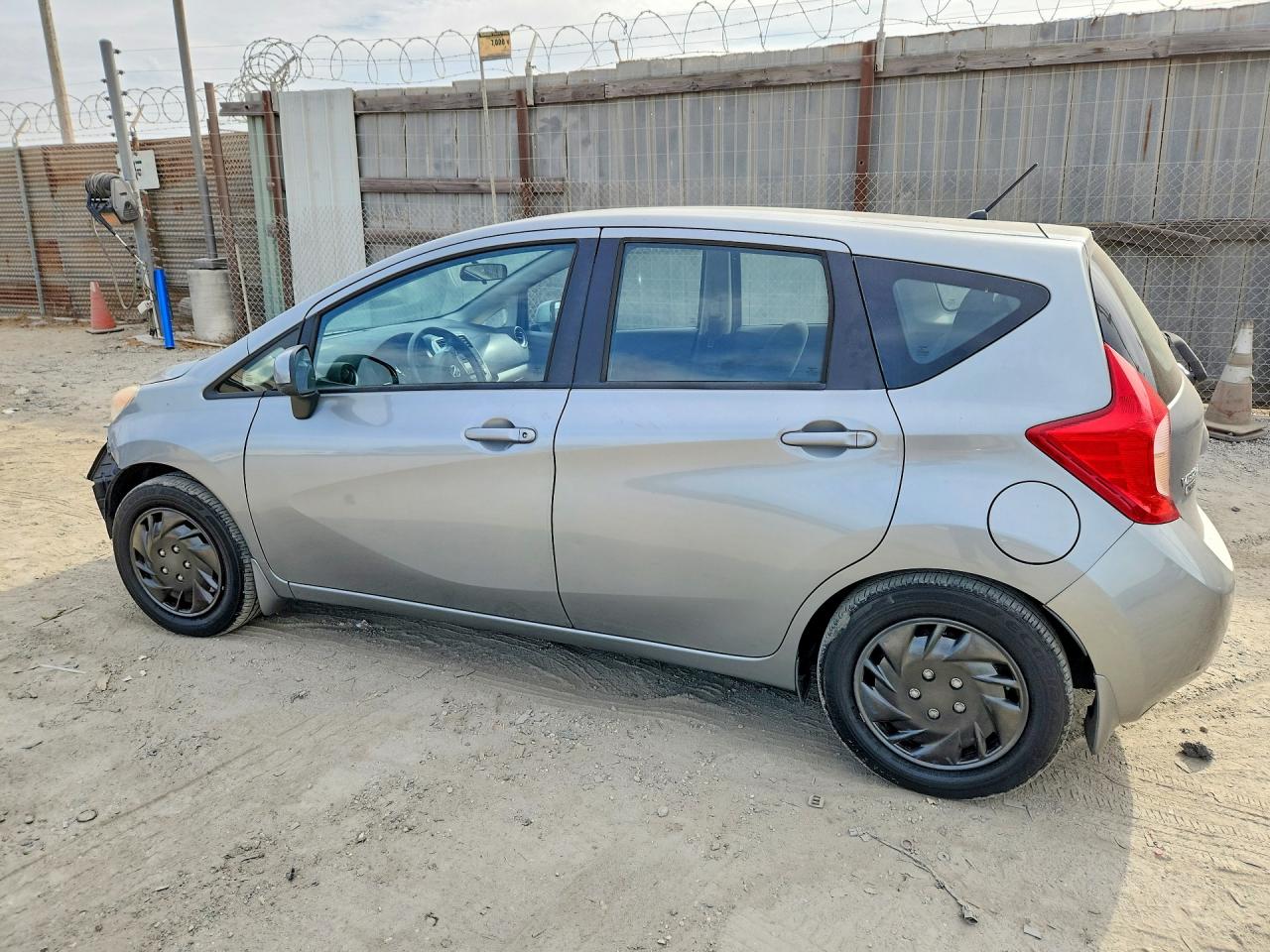 2014 Nissan Versa Note Sv Gray vin: 3N1CE2CP1EL429051