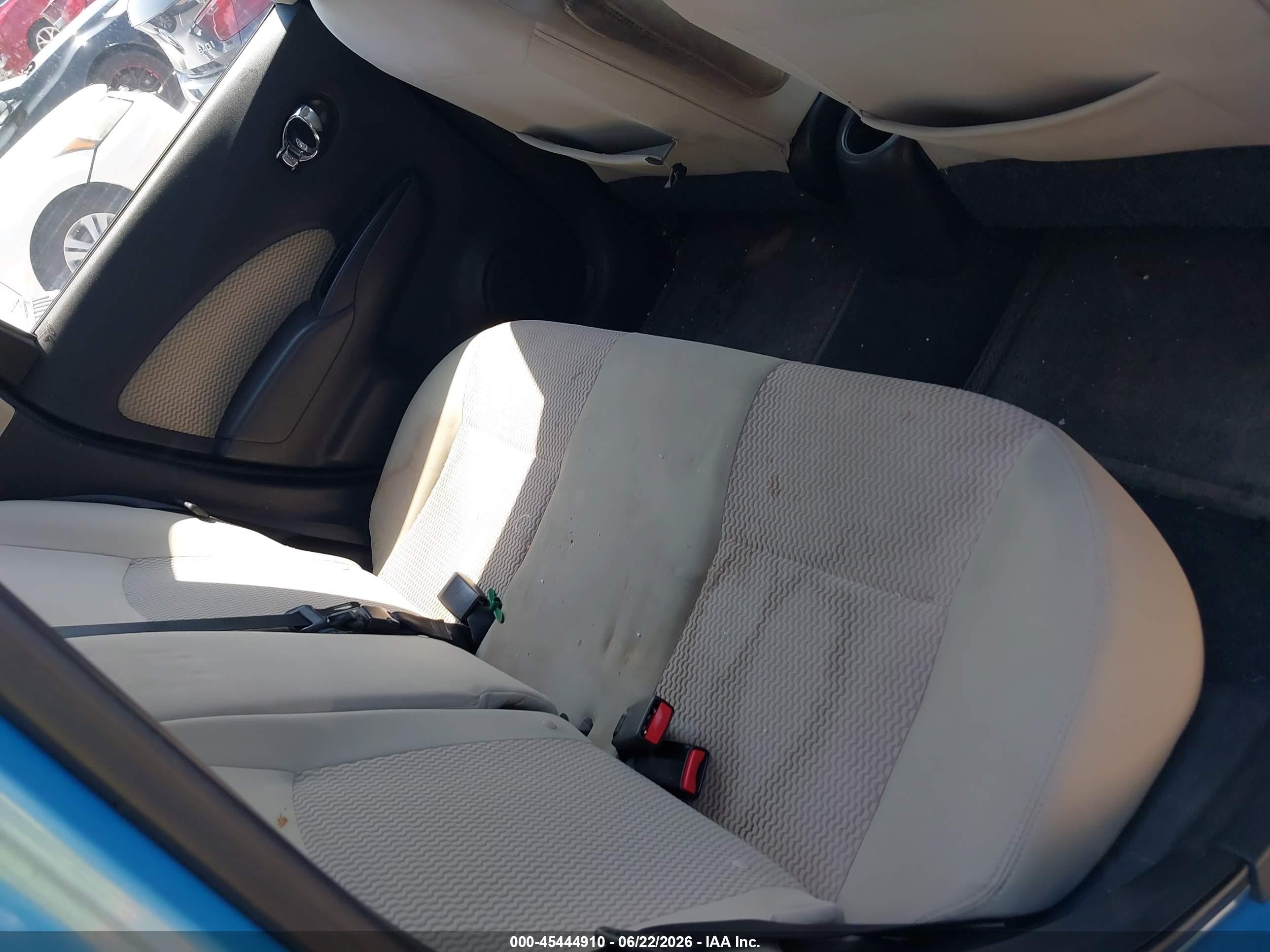 2015 Nissan Versa Note S (sr)/s Plus/sl/sr/sv Teal vin: 3N1CE2CP1FL352411