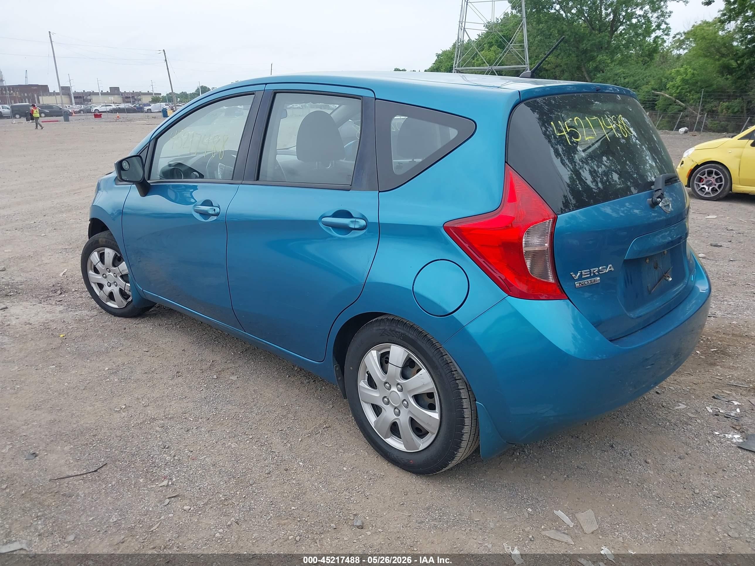 2015 Nissan Versa Note   Blue vin: 3N1CE2CP1FL363845