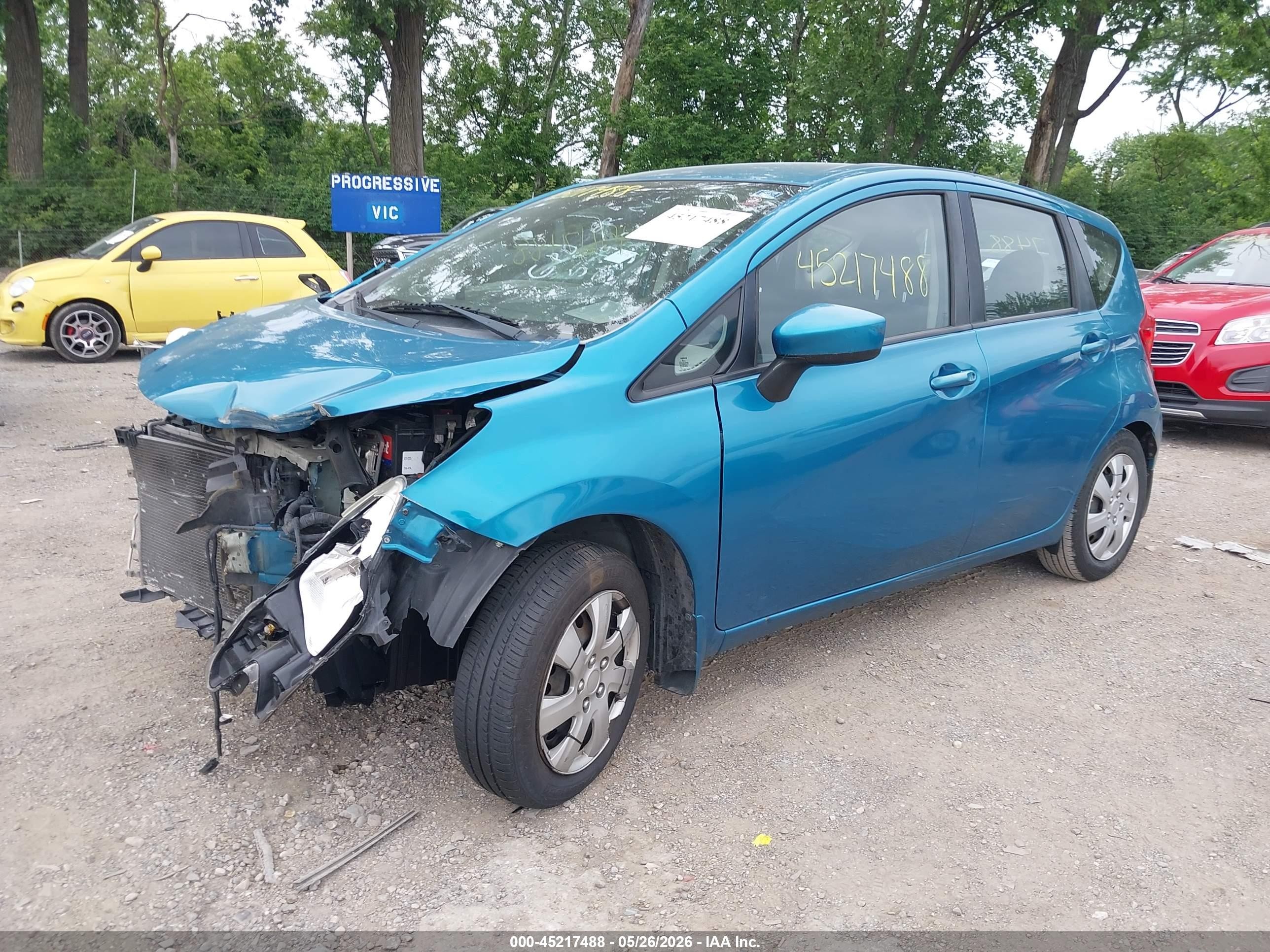 2015 Nissan Versa Note   Blue vin: 3N1CE2CP1FL363845