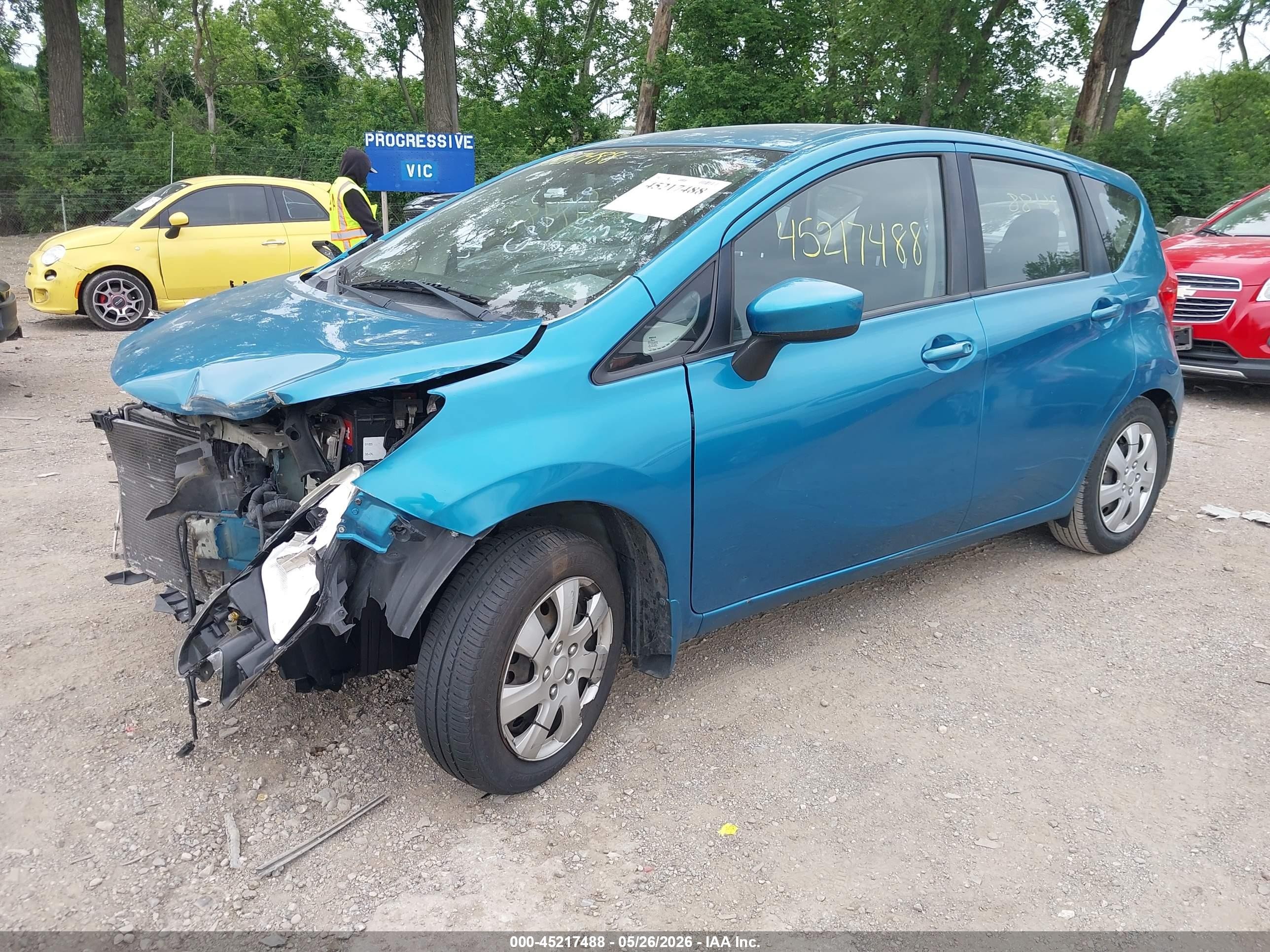 2015 Nissan Versa Note   Blue vin: 3N1CE2CP1FL363845