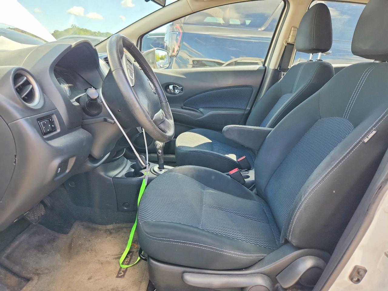 2015 Nissan Versa Note Sv White vin: 3N1CE2CP1FL374831