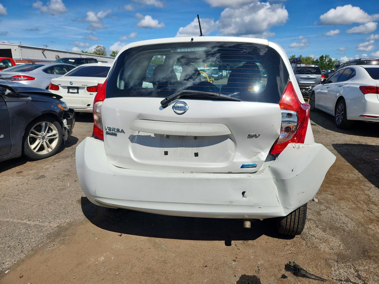 2015 Nissan Versa Note Sv White vin: 3N1CE2CP1FL374831