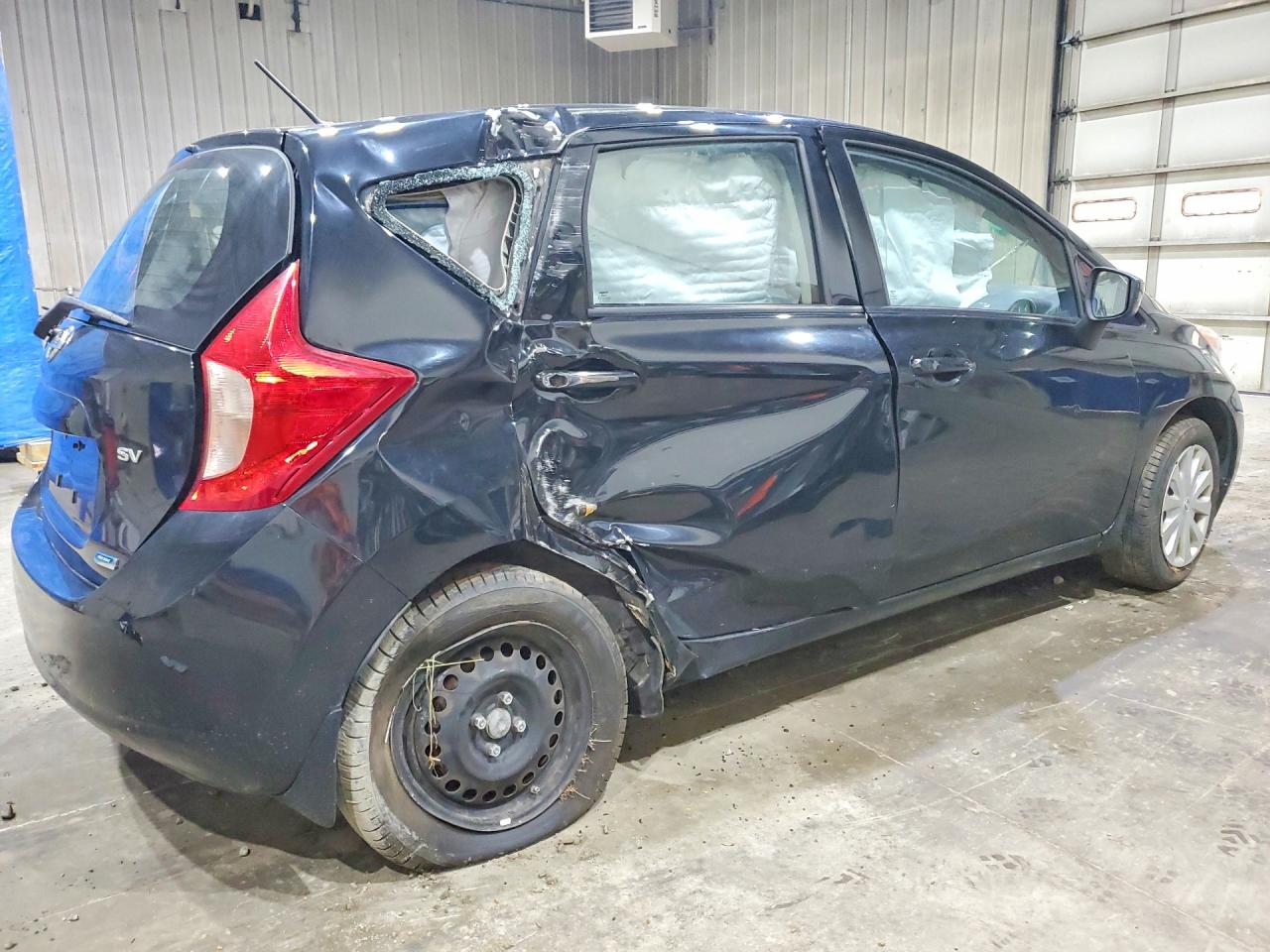 2015 Nissan Versa Note Sv Black vin: 3N1CE2CP1FL390642