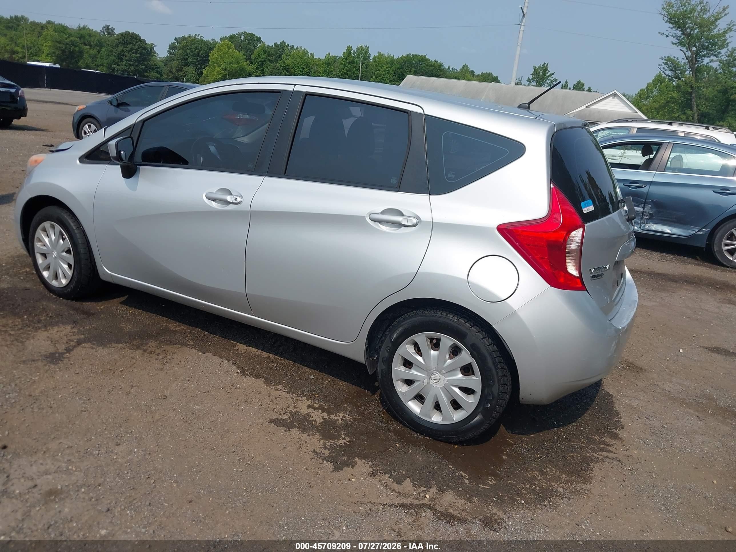 2015 Nissan Versa Note S (sr)/s Plus/sl/sr/sv Silver vin: 3N1CE2CP1FL394559