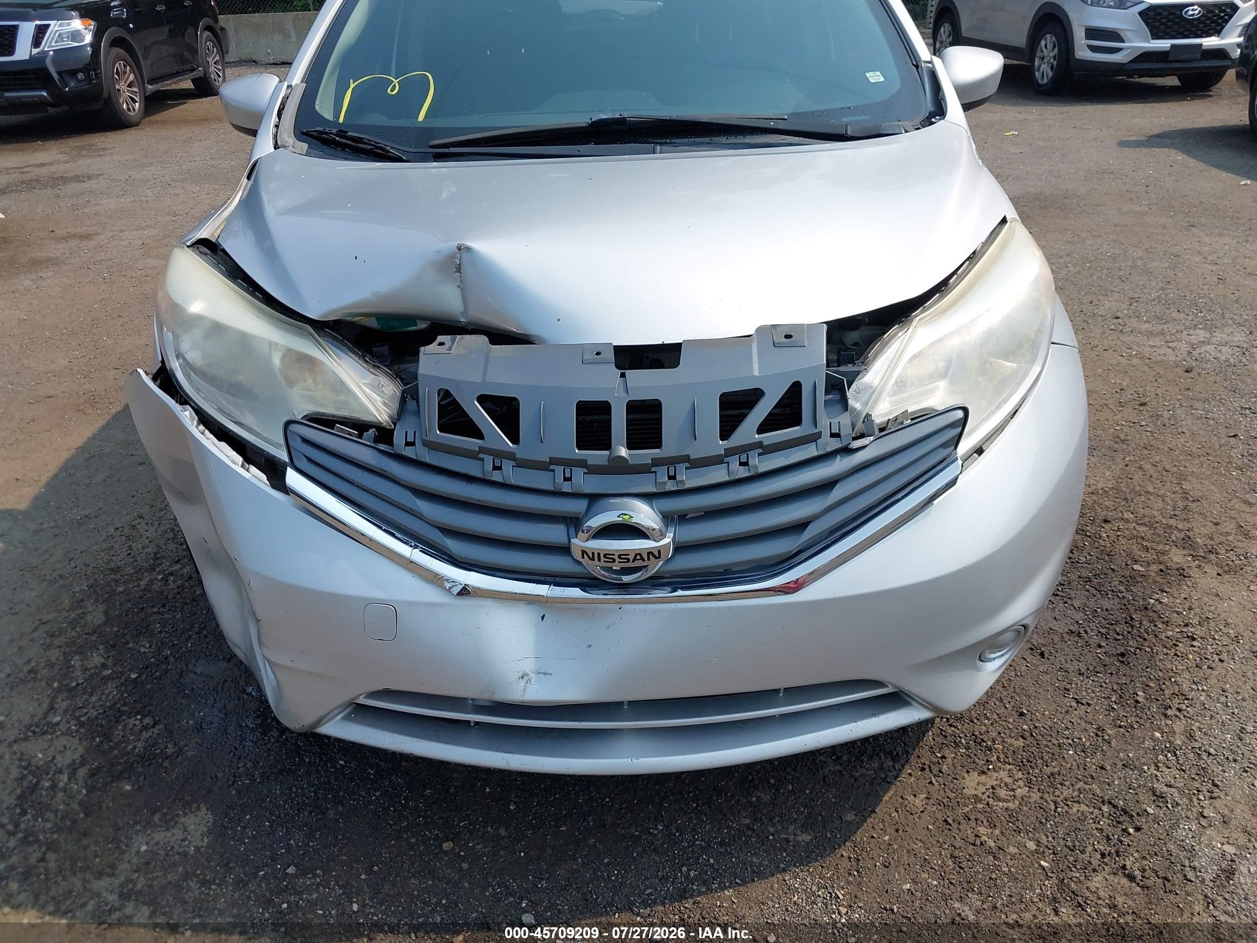 2015 Nissan Versa Note S (sr)/s Plus/sl/sr/sv Silver vin: 3N1CE2CP1FL394559