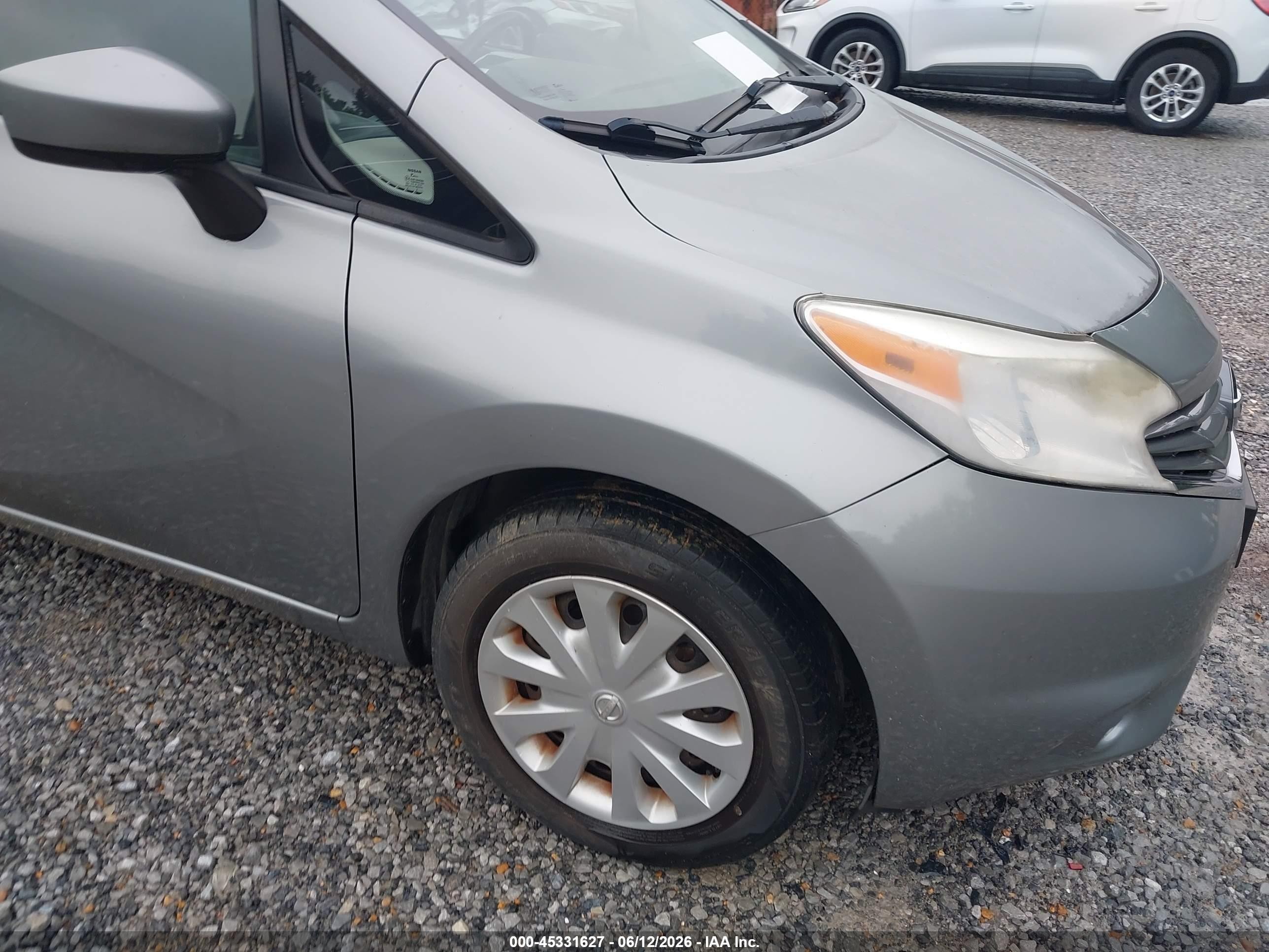 2015 Nissan Versa Note S (sr)/s Plus/sl/sr/sv Silver vin: 3N1CE2CP1FL404250