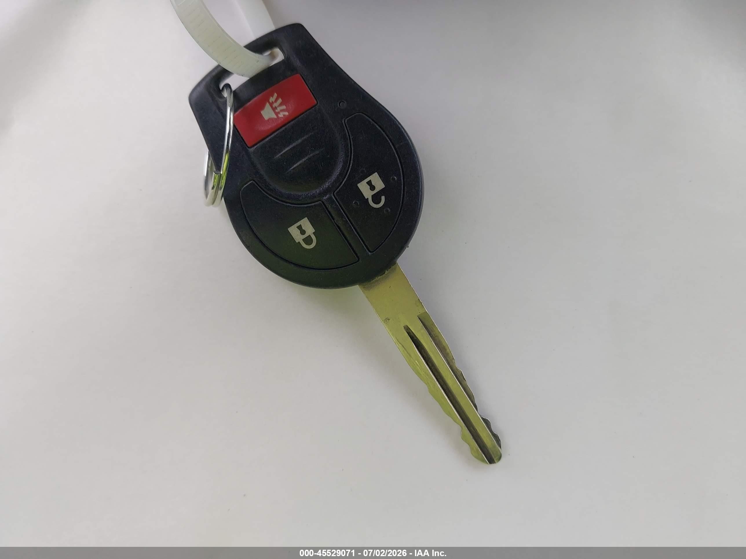 2015 Nissan Versa Note S (sr)/s Plus/sl/sr/sv Silver vin: 3N1CE2CP1FL404975
