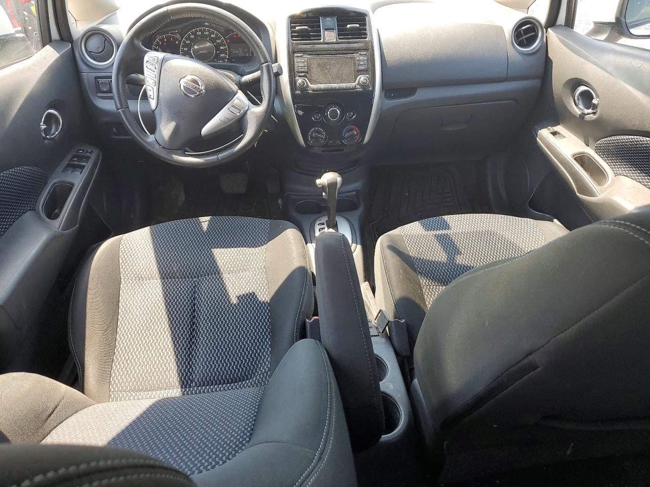 2015 Nissan Versa Note S White vin: 3N1CE2CP1FL427611