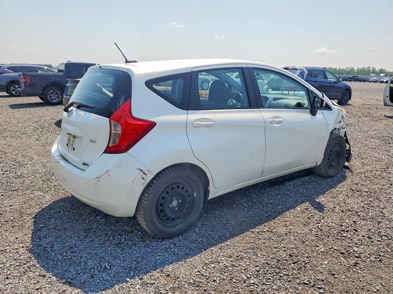 2015 Nissan Versa Note S White vin: 3N1CE2CP1FL427611