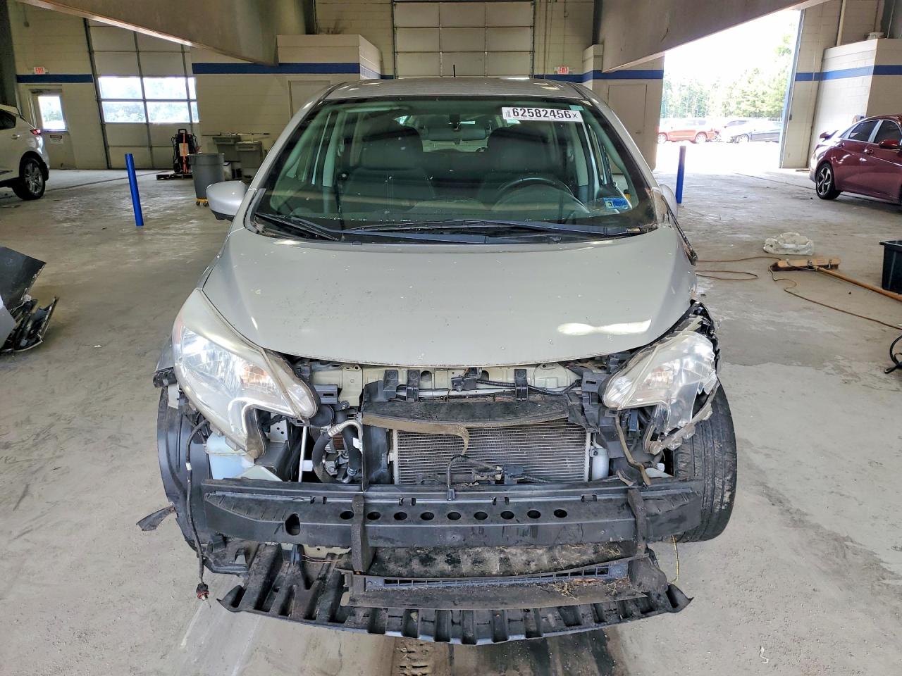 2015 Nissan Versa Note Sl Silver vin: 3N1CE2CP1FL443856