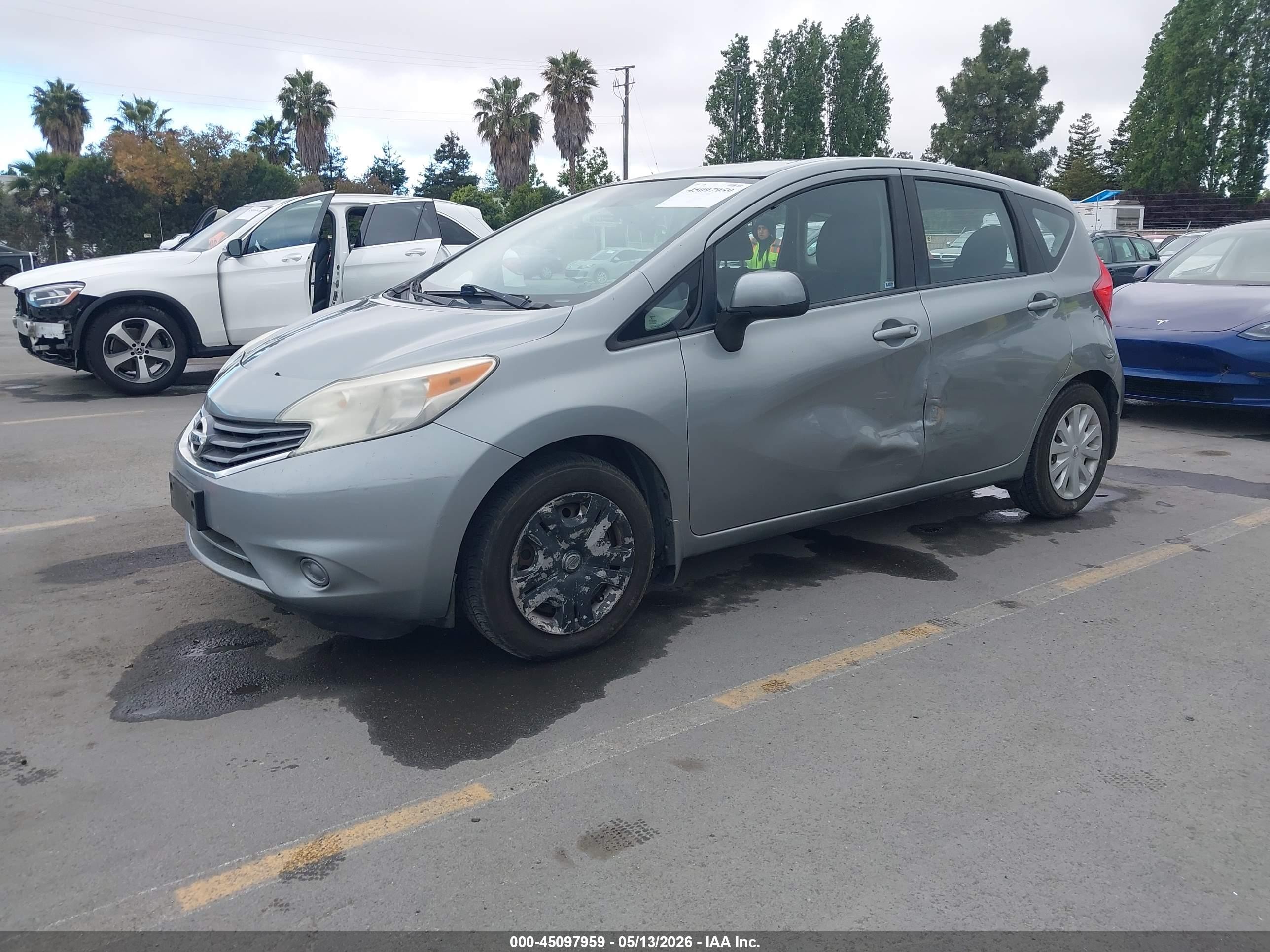2014 Nissan Versa Note Sv Серый vin: 3N1CE2CP2EL358619